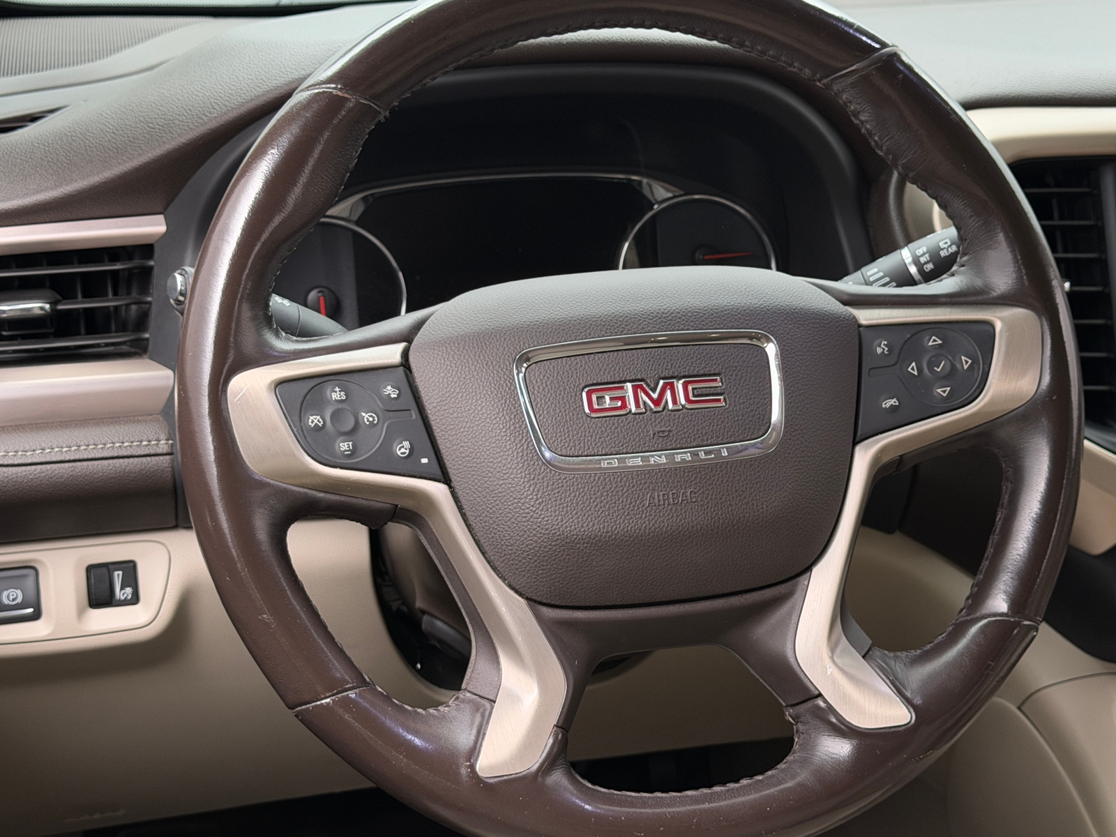 Thumbnail: 2019 GMC Acadia - 4