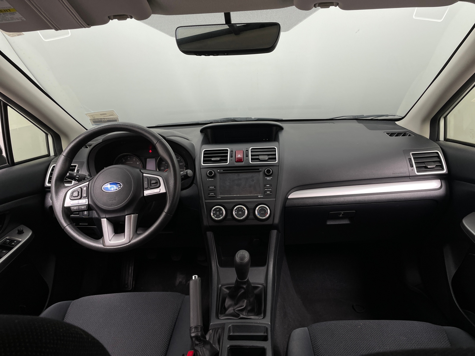 Thumbnail: 2017 Subaru Crosstrek - 3