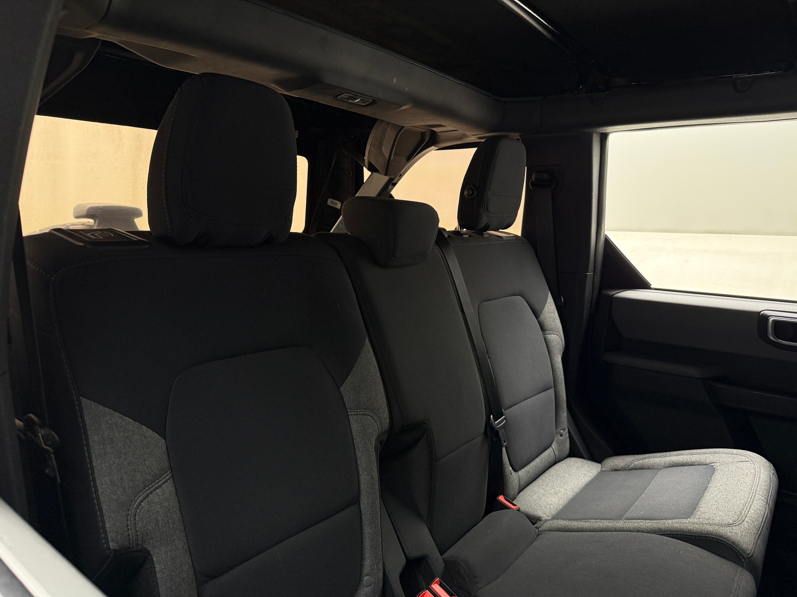Thumbnail: 2021 Ford Bronco - 6
