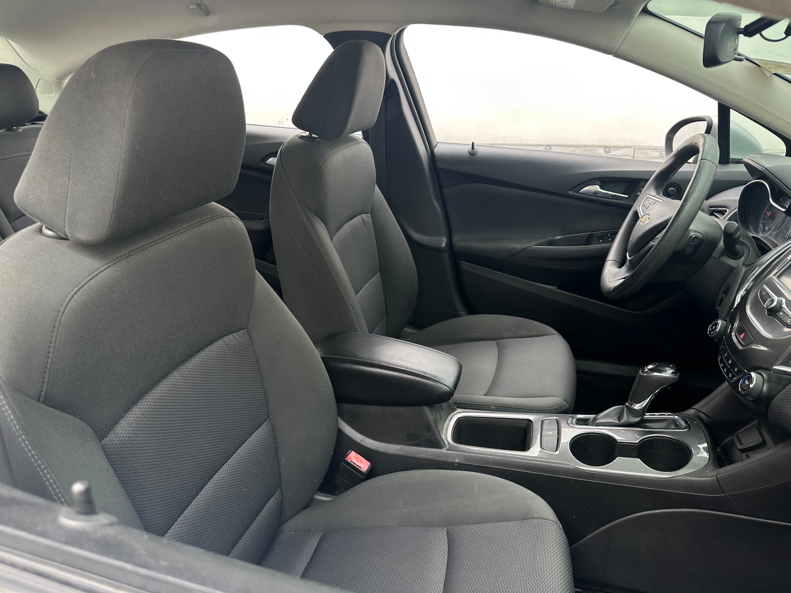 Thumbnail: 2016 Chevrolet Cruze - 2
