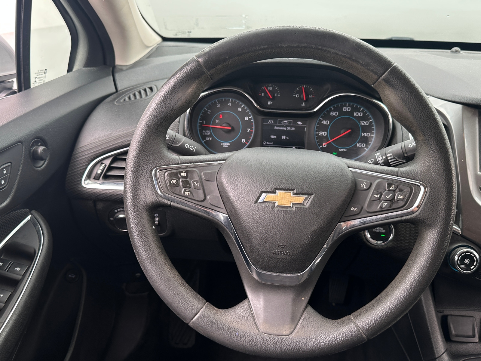 Thumbnail: 2016 Chevrolet Cruze - 5