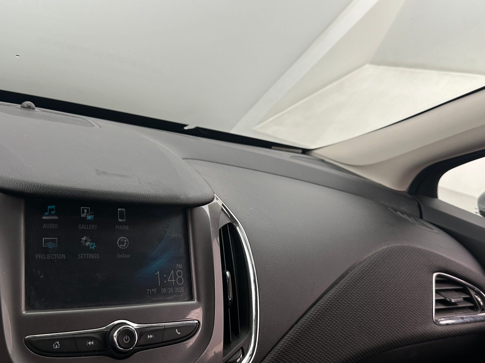 Thumbnail: 2016 Chevrolet Cruze - 4