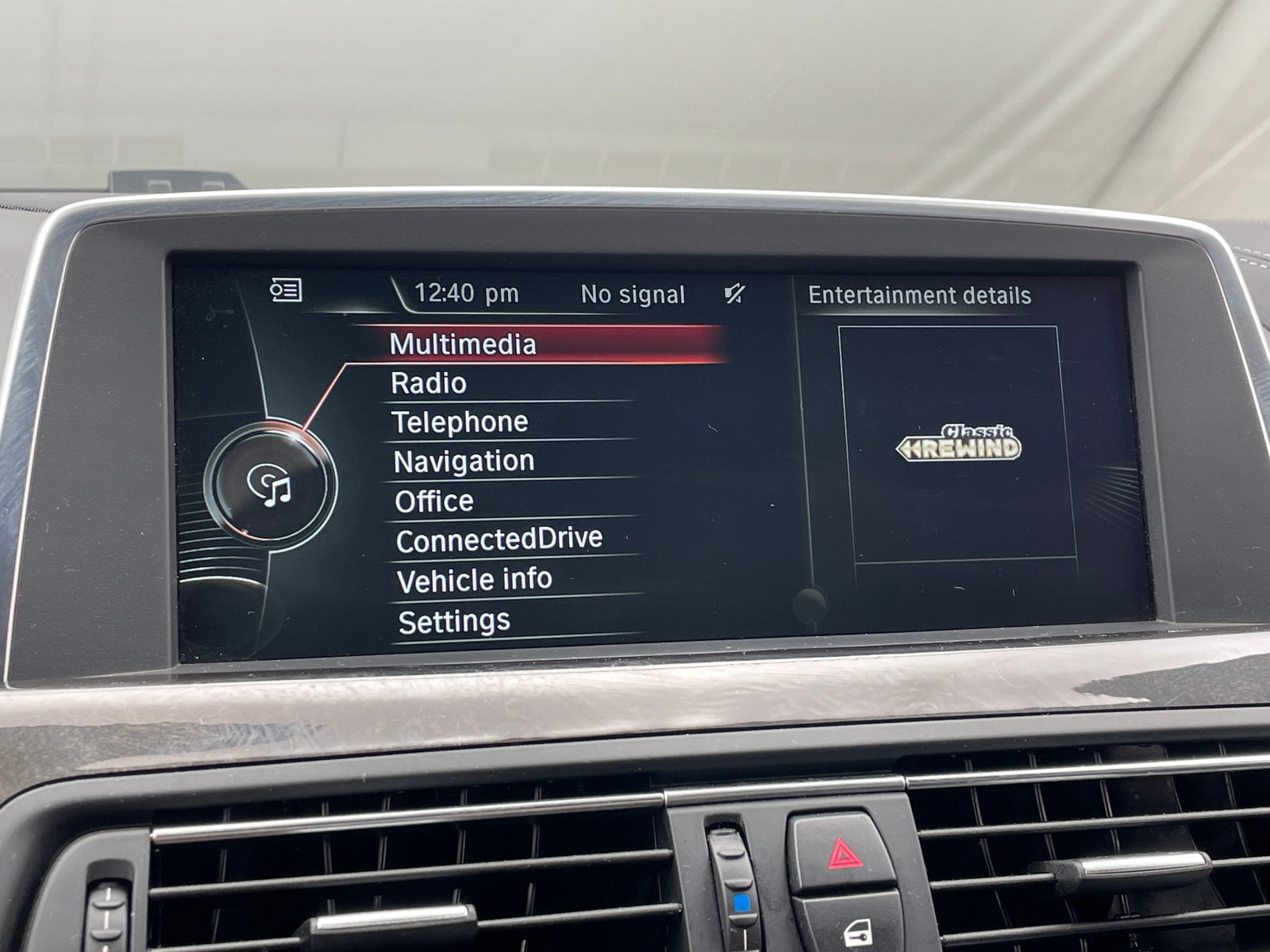 Thumbnail: 2015 BMW 6 Series - 3