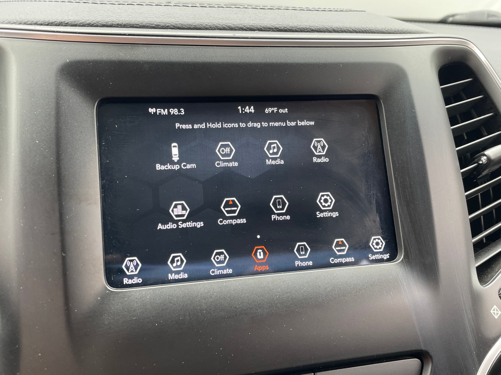 Thumbnail: 2019 Jeep Cherokee - 4