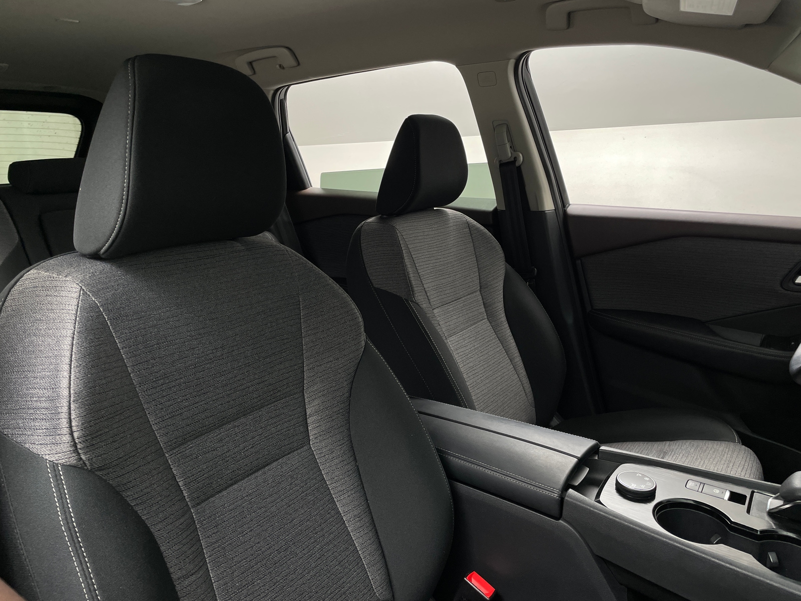 Thumbnail: 2023 Nissan Rogue - 2