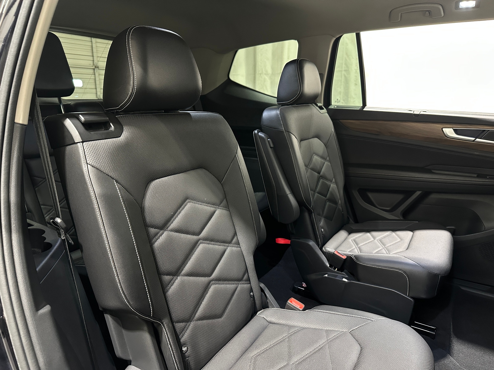 Thumbnail: 2024 Volkswagen Atlas - 5