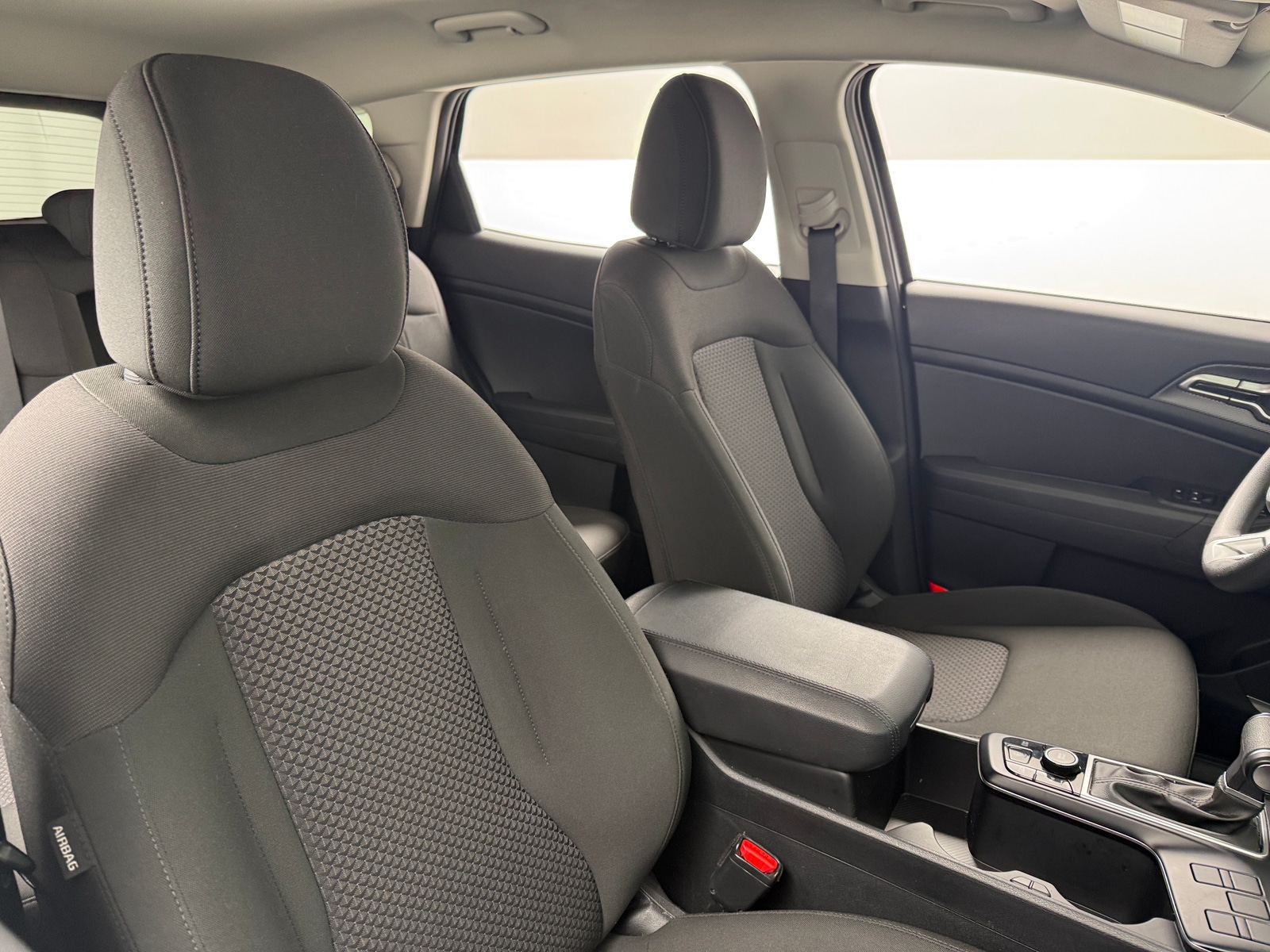 Thumbnail: 2025 Kia Sportage - 2