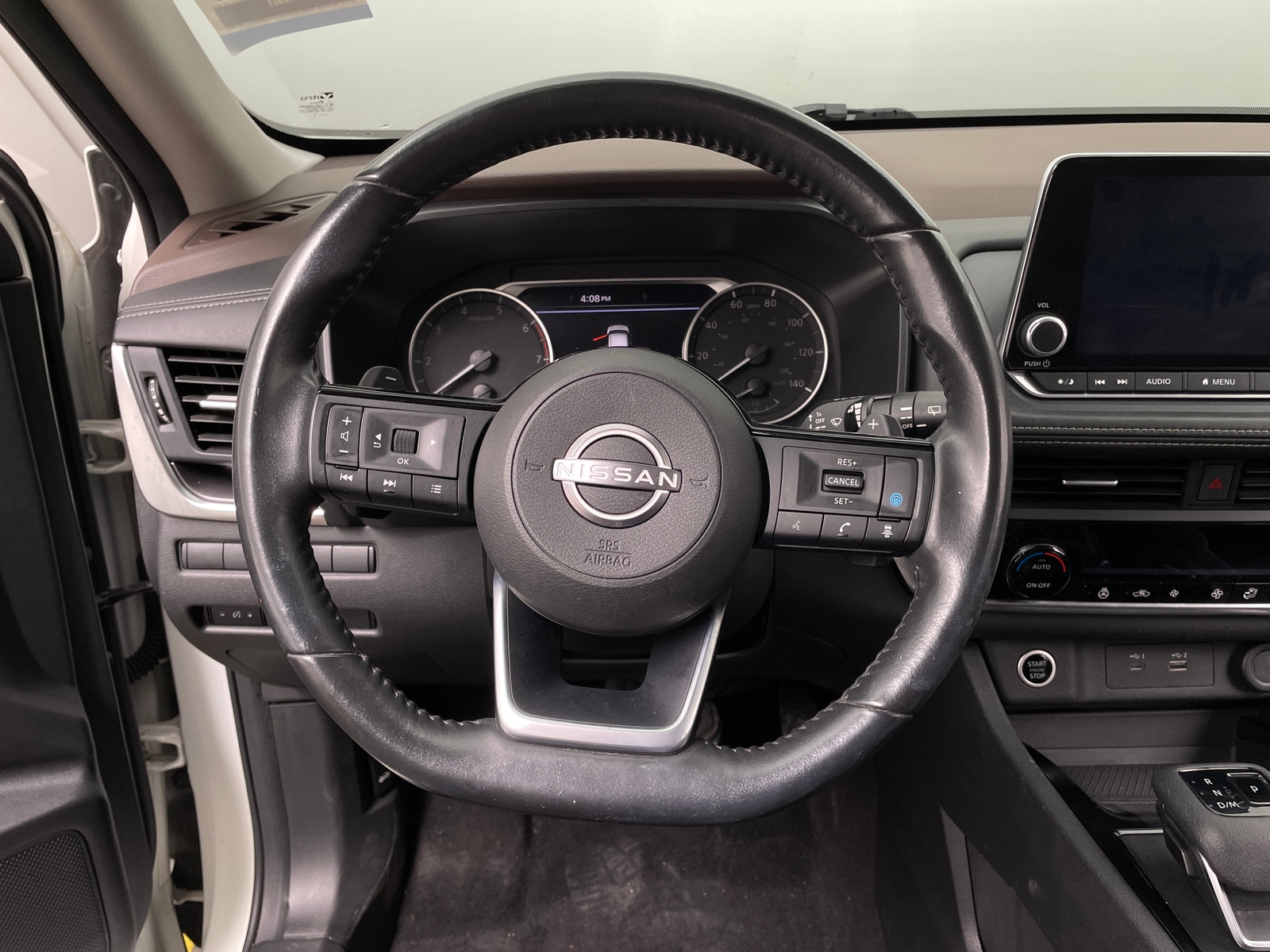 Thumbnail: 2023 Nissan Rogue - 4