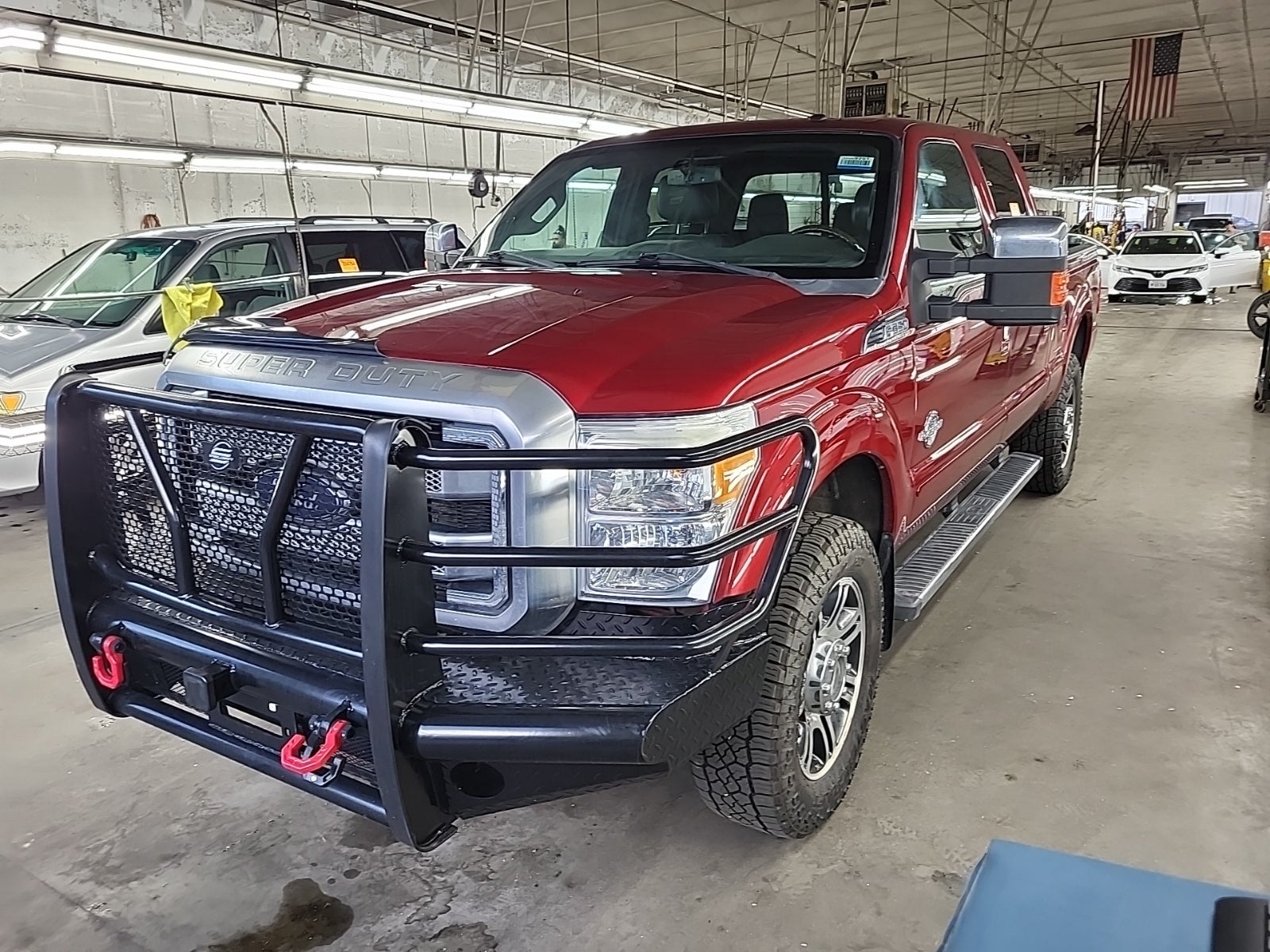 2014 Ford F-350 4WD Crew Cab 156" Lariat