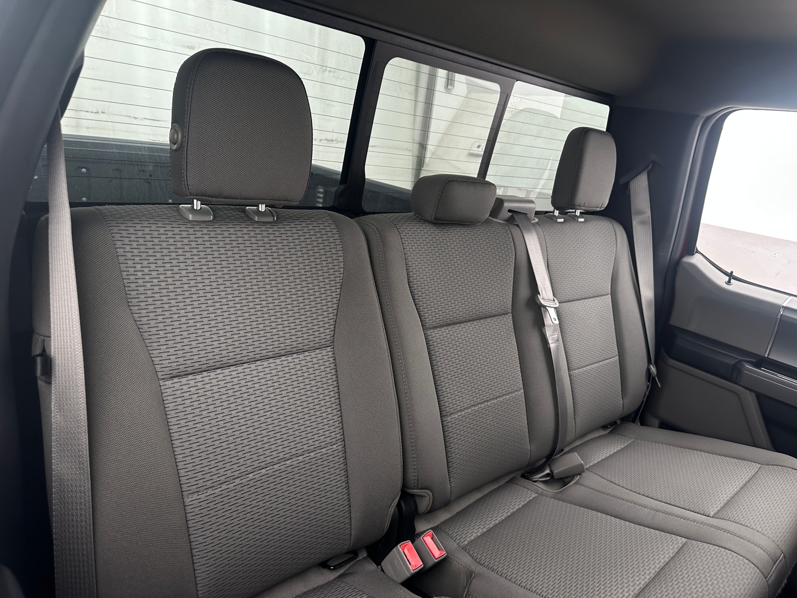 Thumbnail: 2018 Ford Econoline - 6