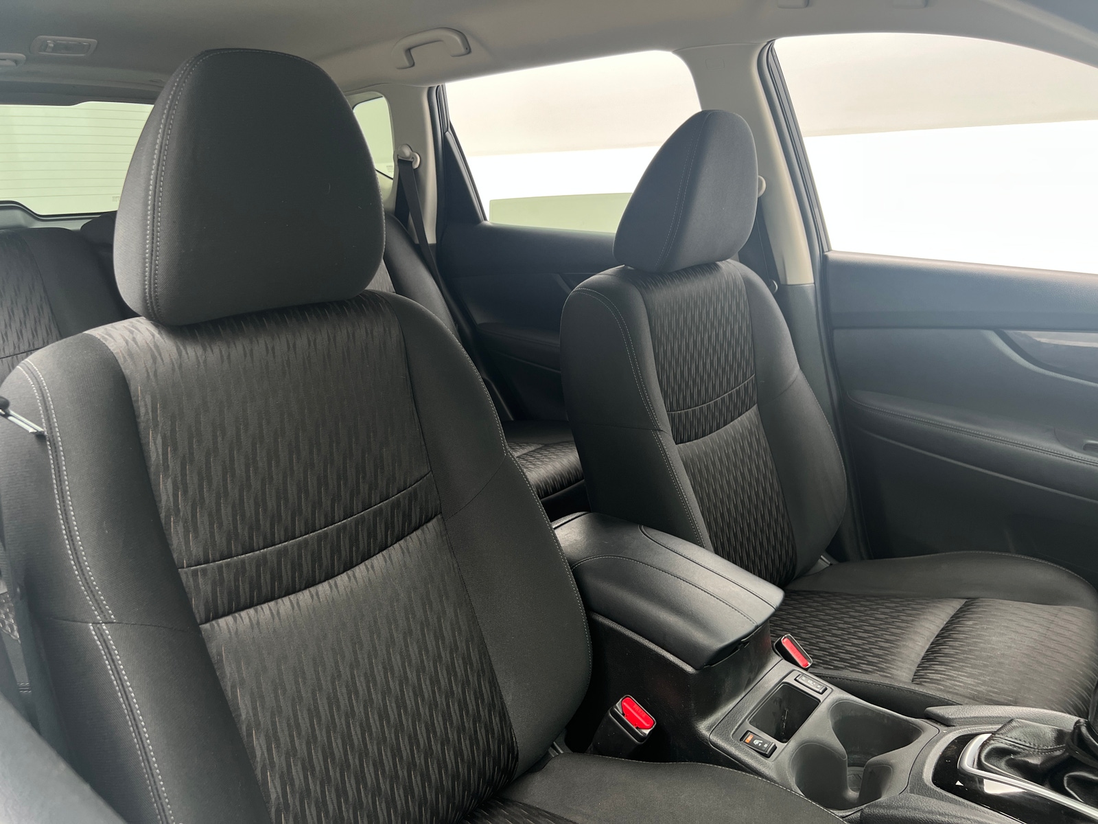 Thumbnail: 2018 Nissan Rogue - 2