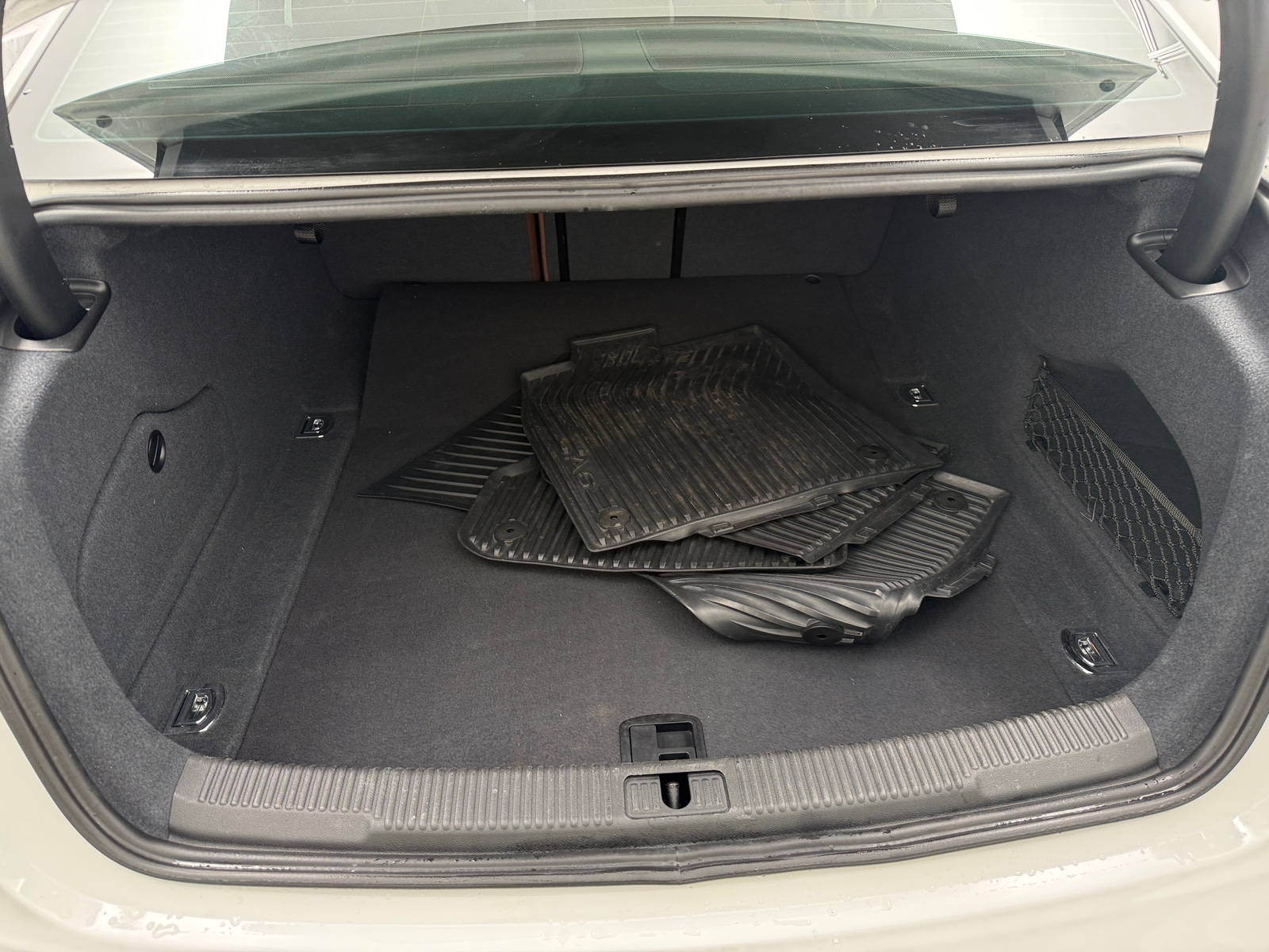 Thumbnail: 2014 Audi A6 - 6