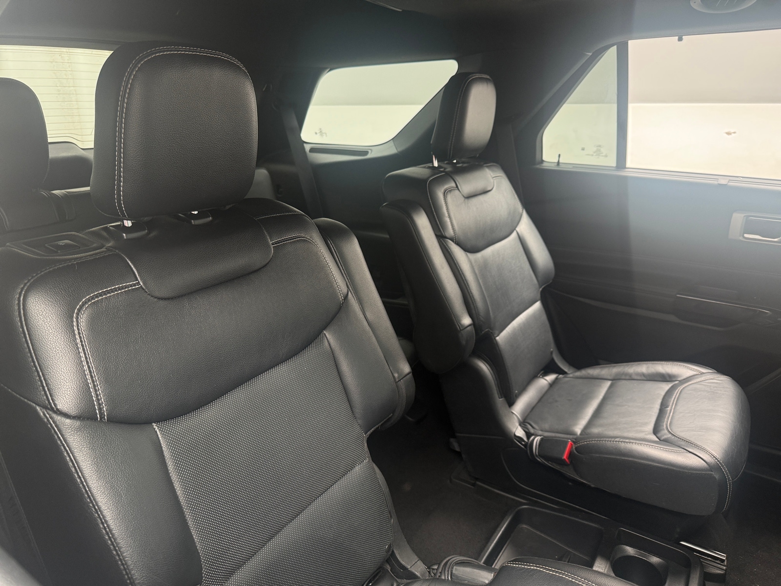 Thumbnail: 2021 Ford Explorer - 5