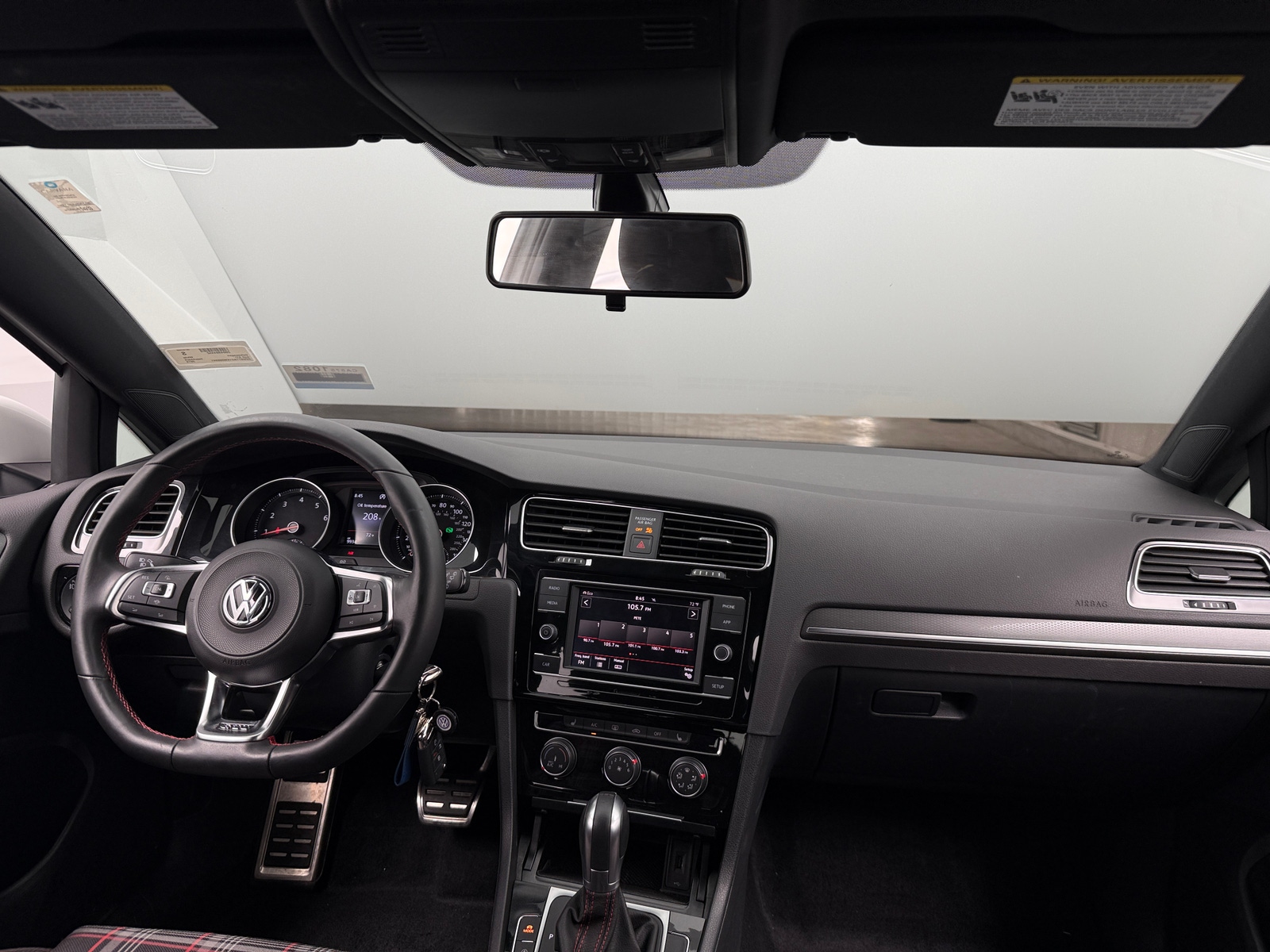 Thumbnail: 2019 Volkswagen Golf - 3