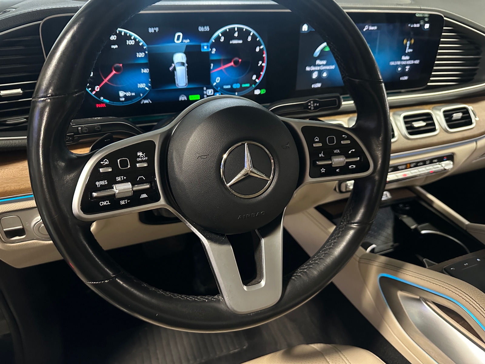 Thumbnail: 2021 Mercedes-Benz GLS - 4