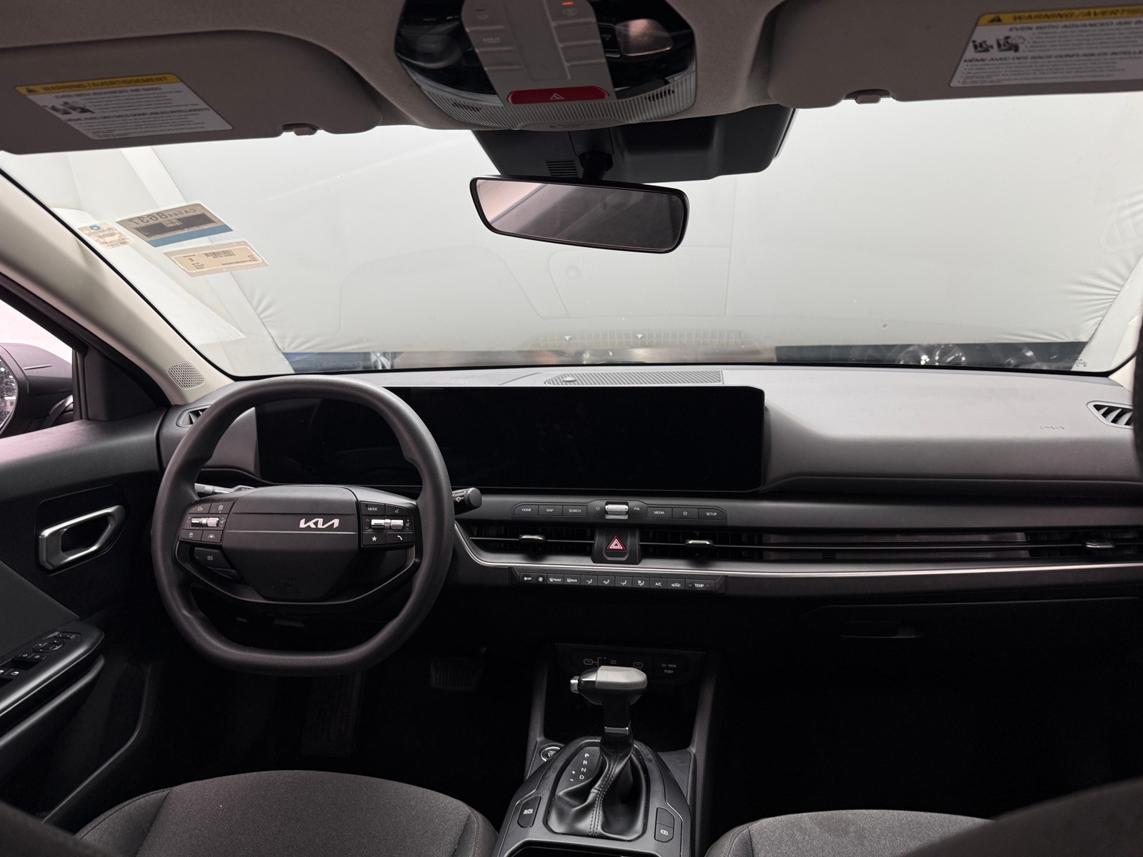 Thumbnail: 2025 Kia K4 - 3