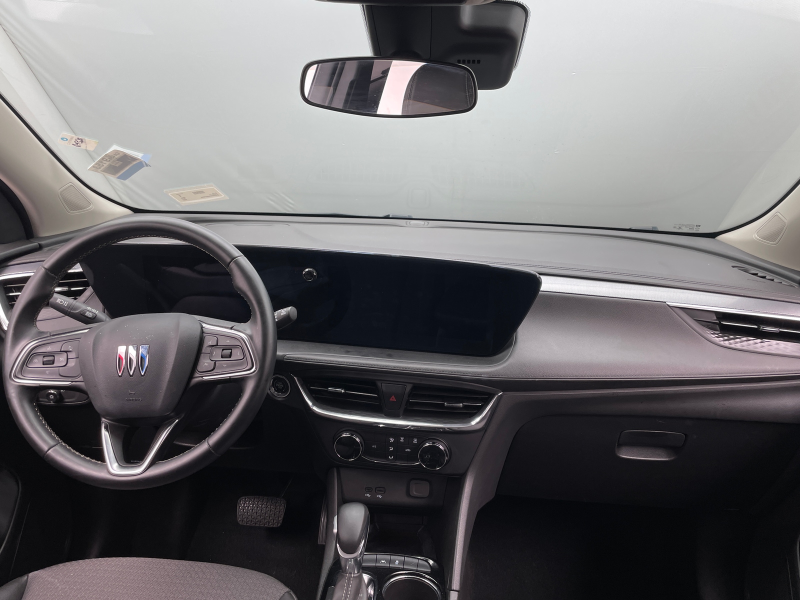 Thumbnail: 2025 Buick Encore GX - 2