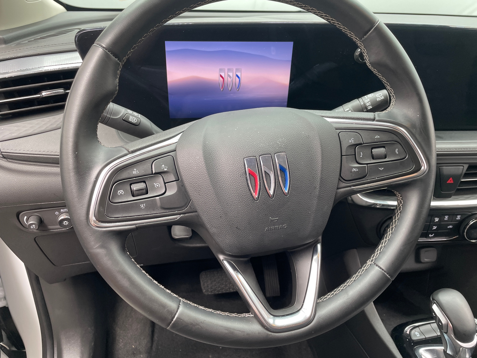 Thumbnail: 2025 Buick Encore GX - 4