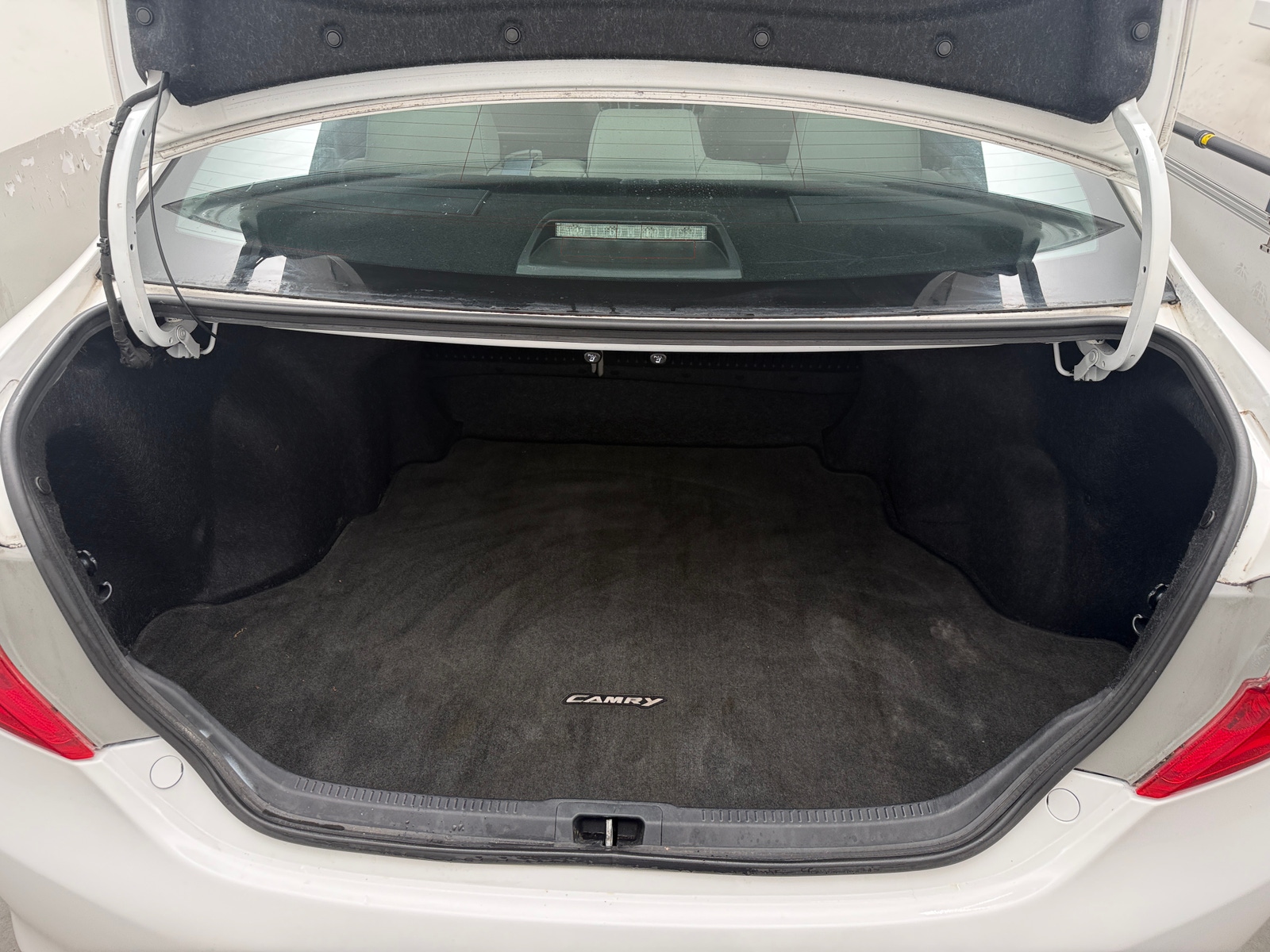 Thumbnail: 2013 Toyota Camry - 7