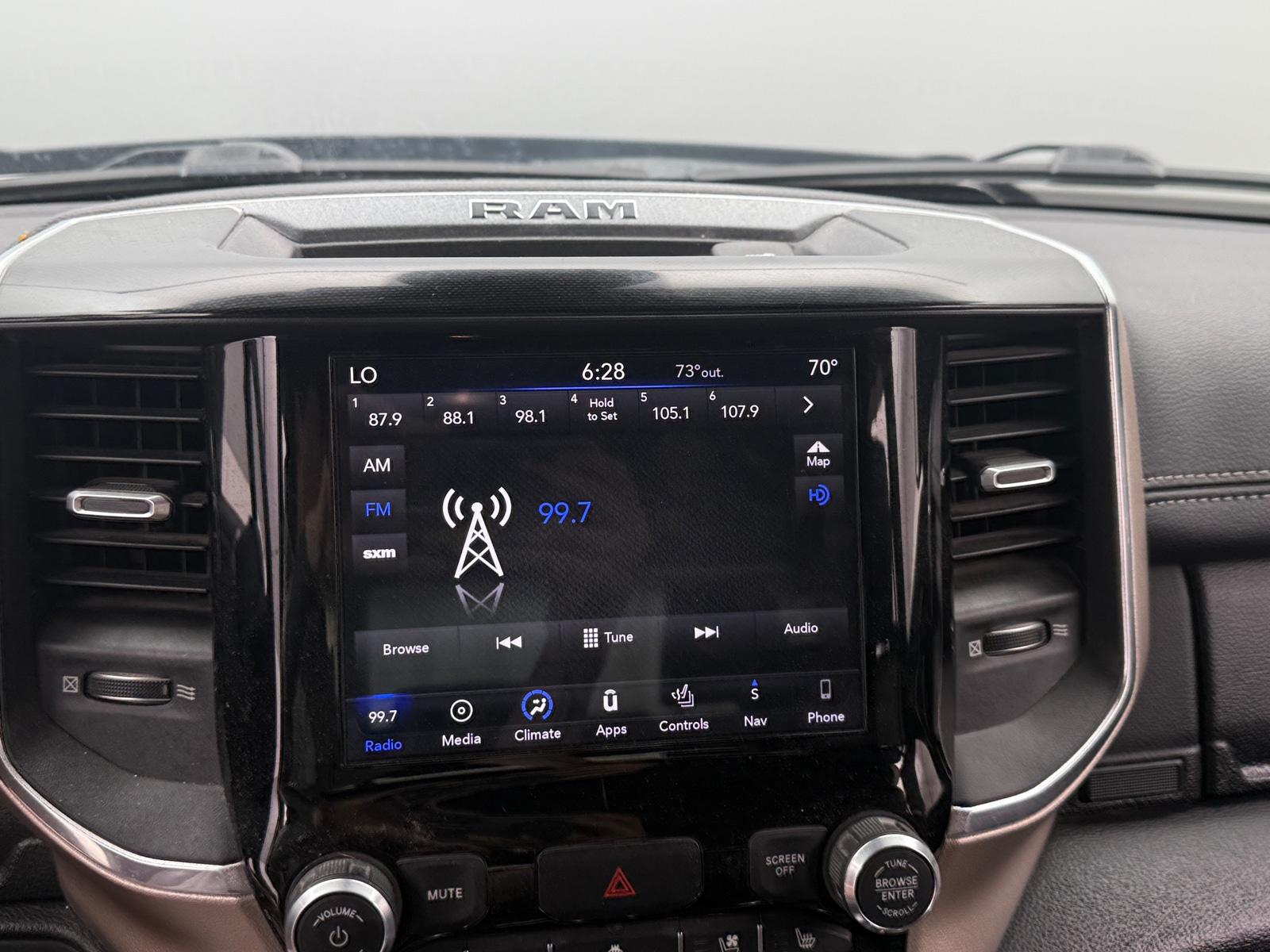 Thumbnail: 2019 RAM 1500 - 3