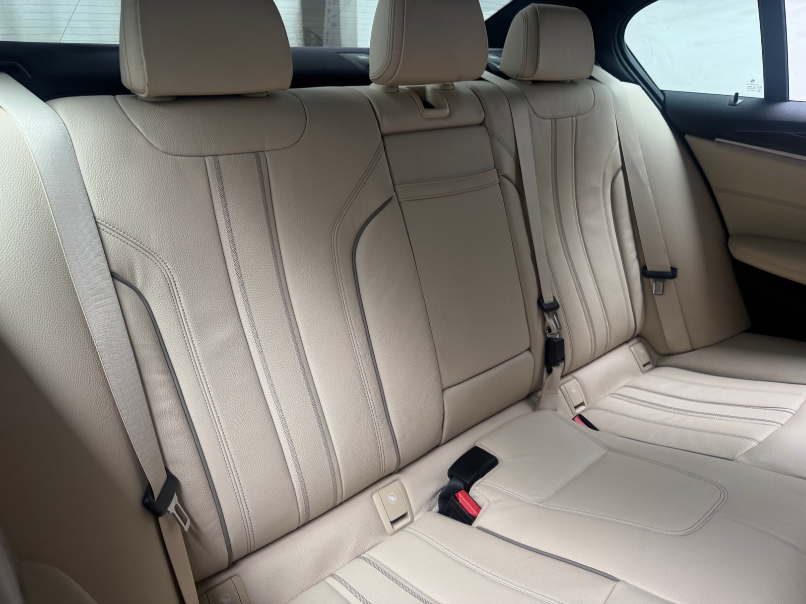 Thumbnail: 2017 BMW 5 Series - 5