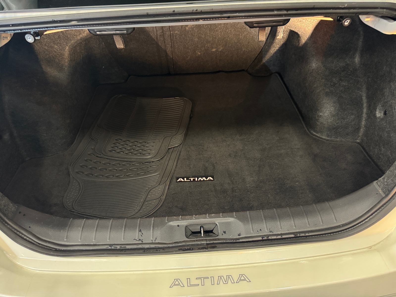 Thumbnail: 2025 Nissan Altima - 7