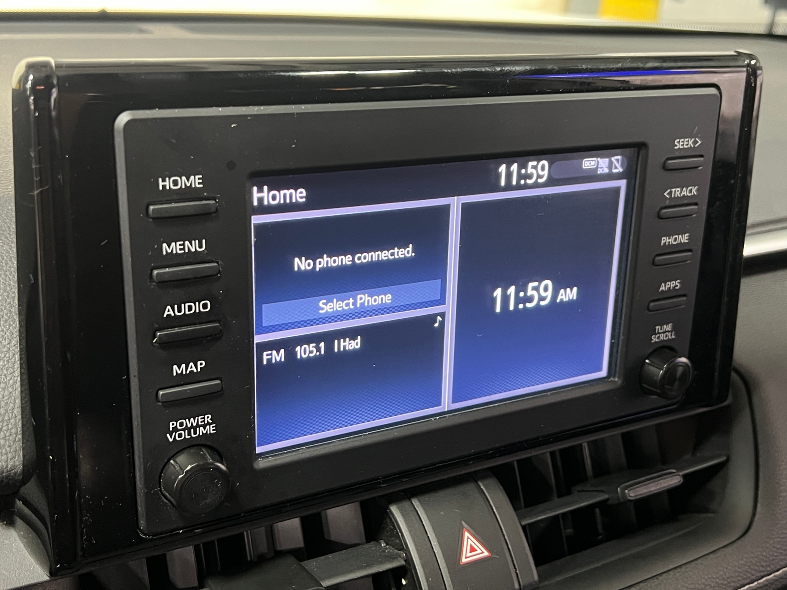 Thumbnail: 2019 Toyota RAV4 - 4