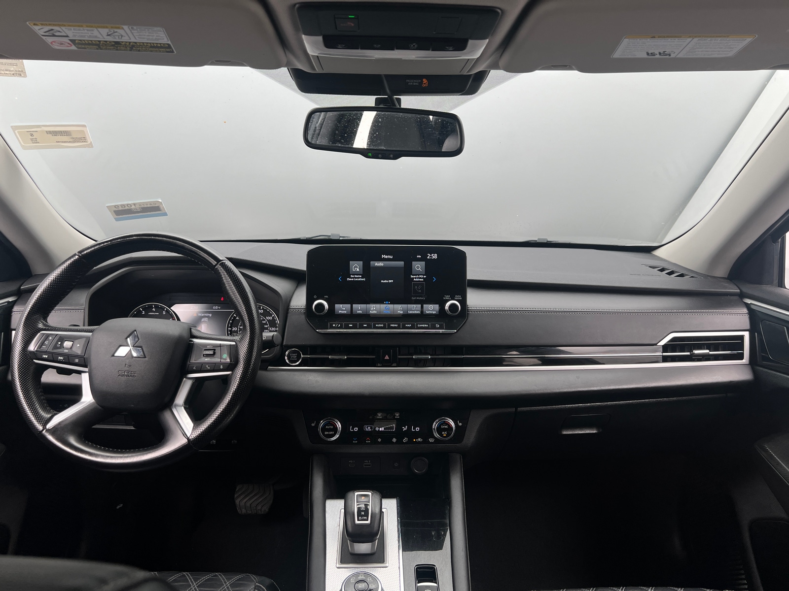 Thumbnail: 2022 Mitsubishi Outlander - 2