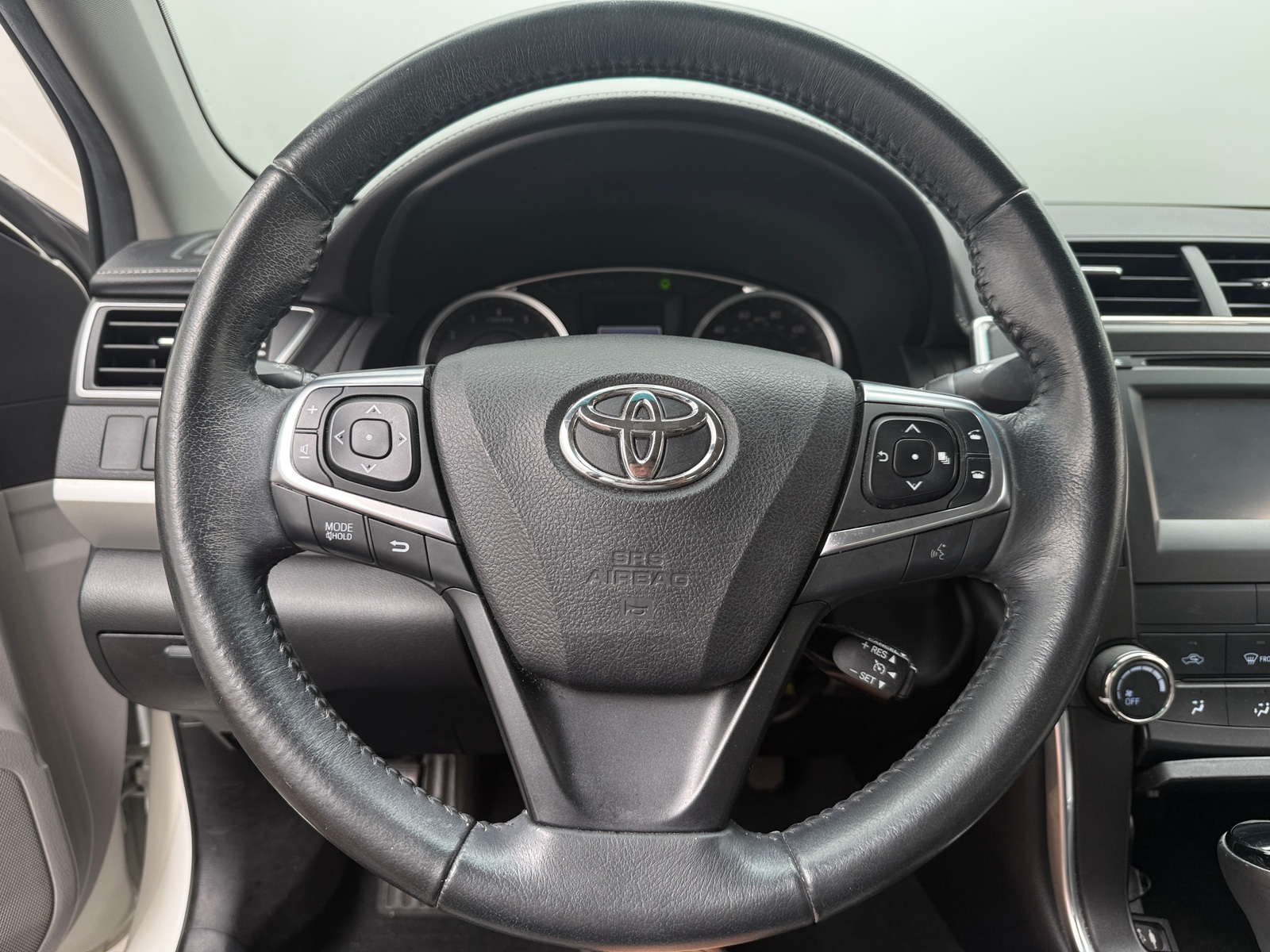 Thumbnail: 2015 Toyota Camry - 5