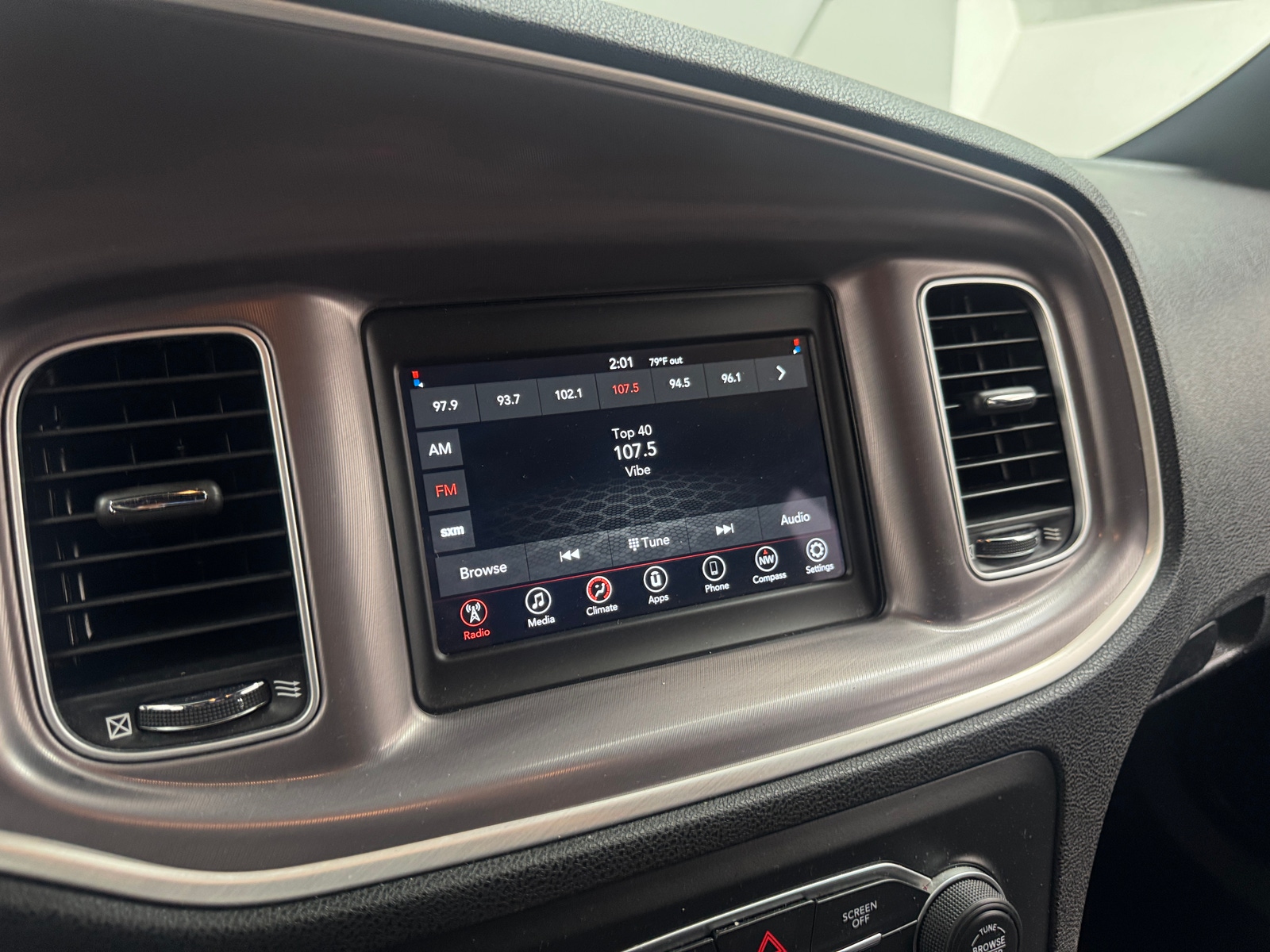 Thumbnail: 2022 Dodge Charger - 4