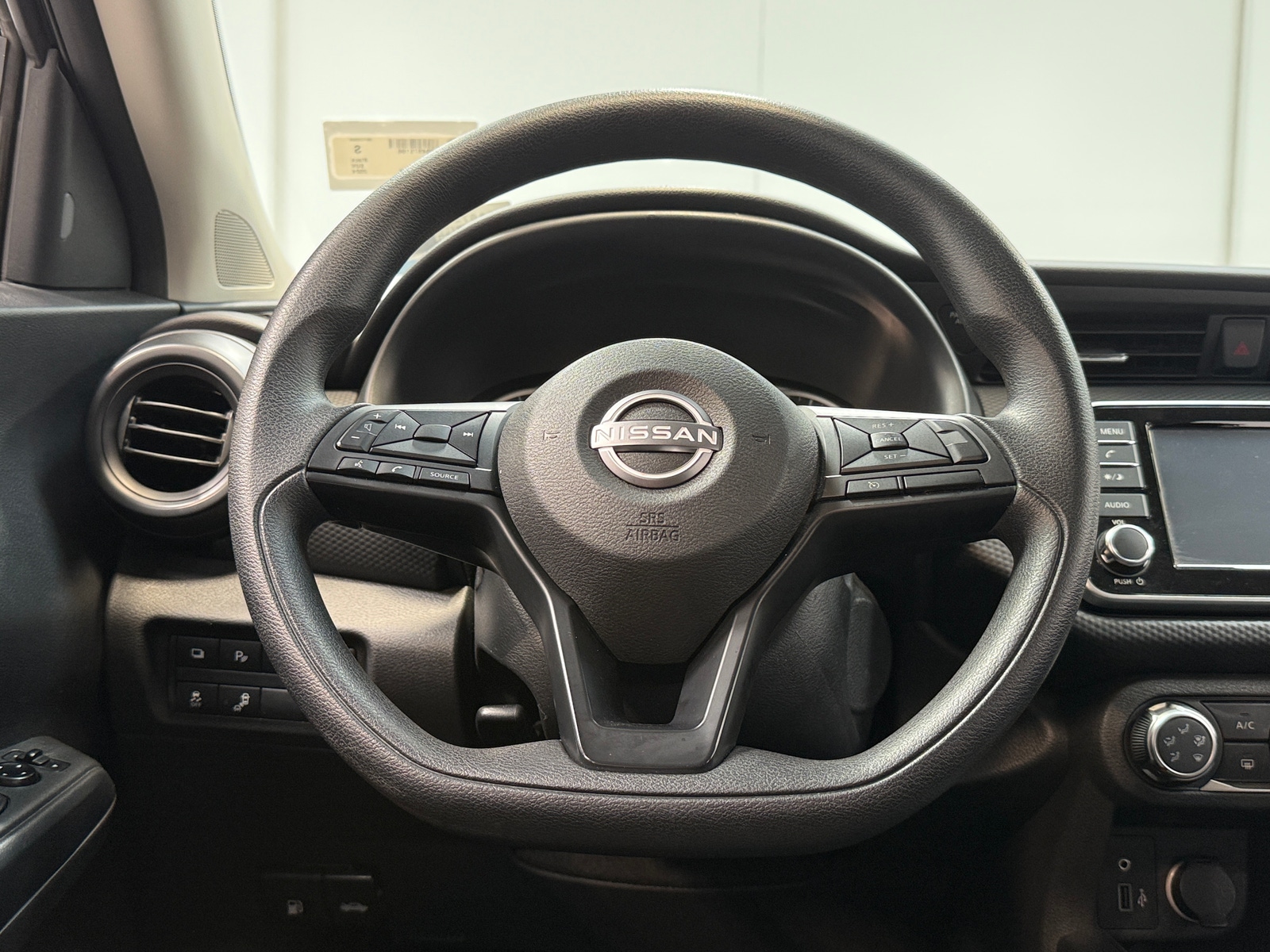 Thumbnail: 2024 Nissan Kicks - 5