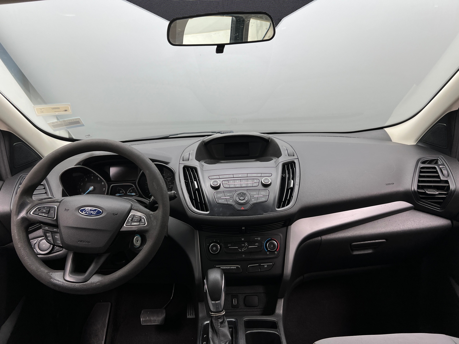 Thumbnail: 2019 Ford Escape - 3