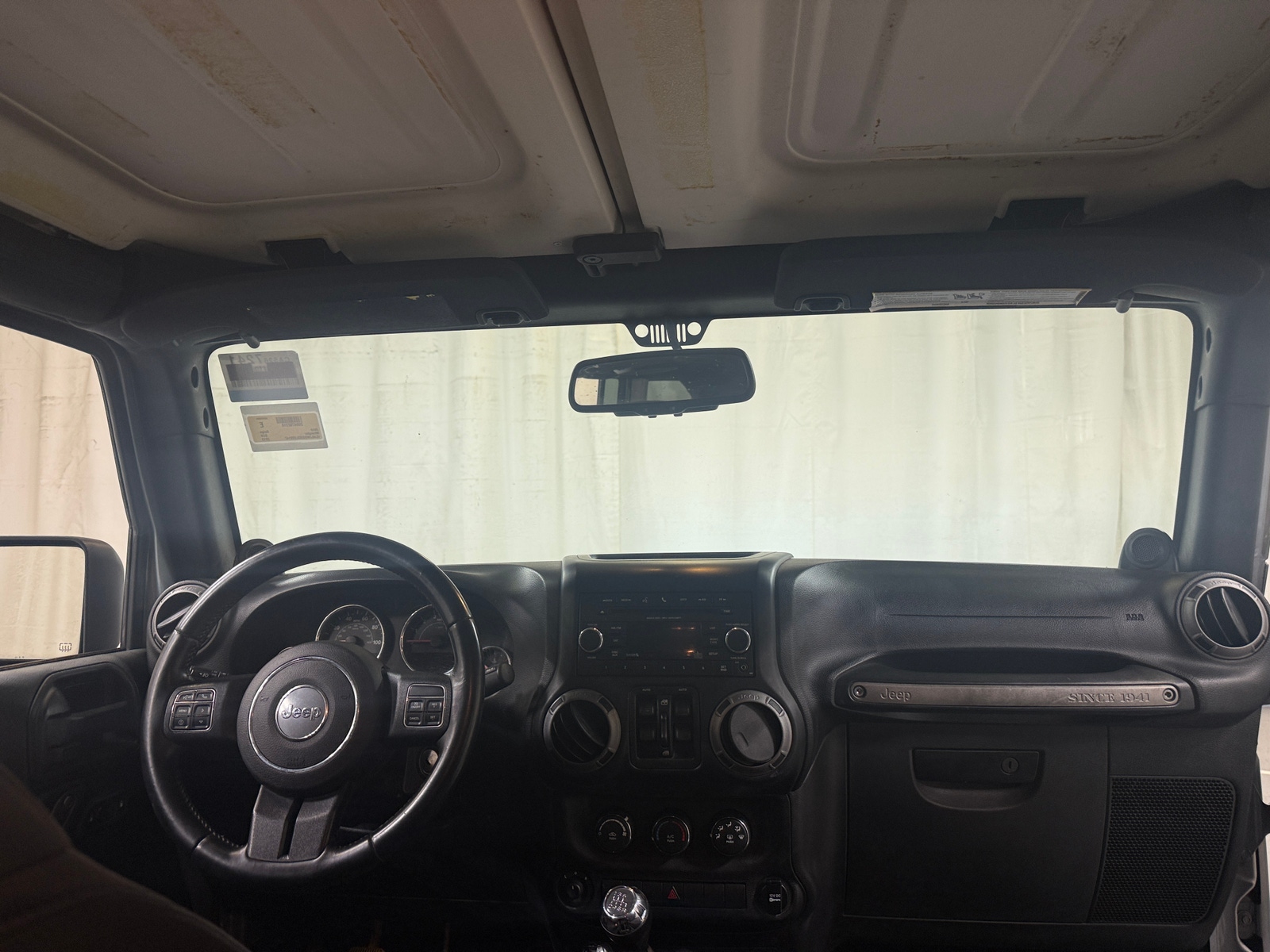 Thumbnail: 2013 Jeep Wrangler - 3
