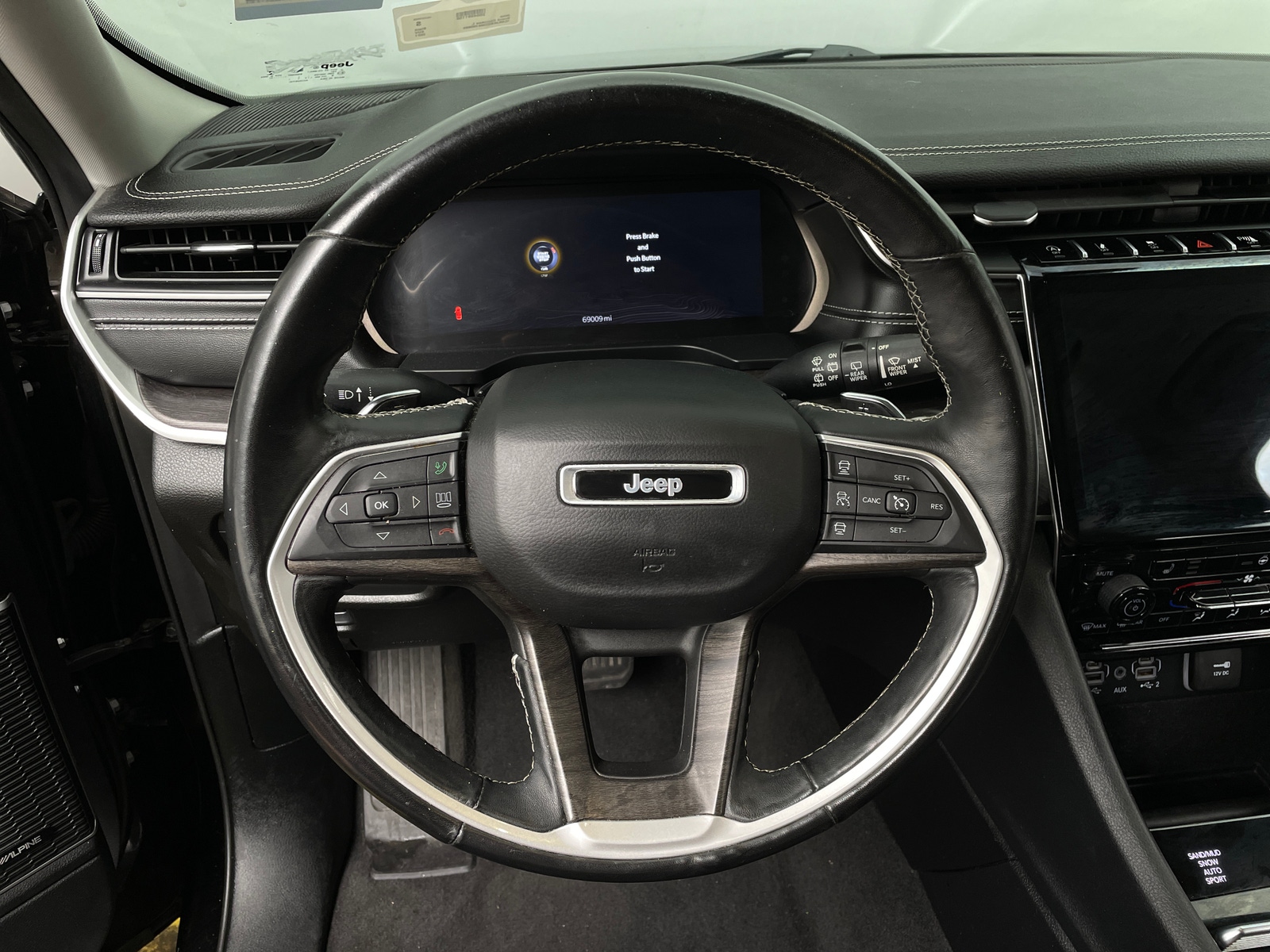 Thumbnail: 2021 Jeep Grand Cherokee L - 4