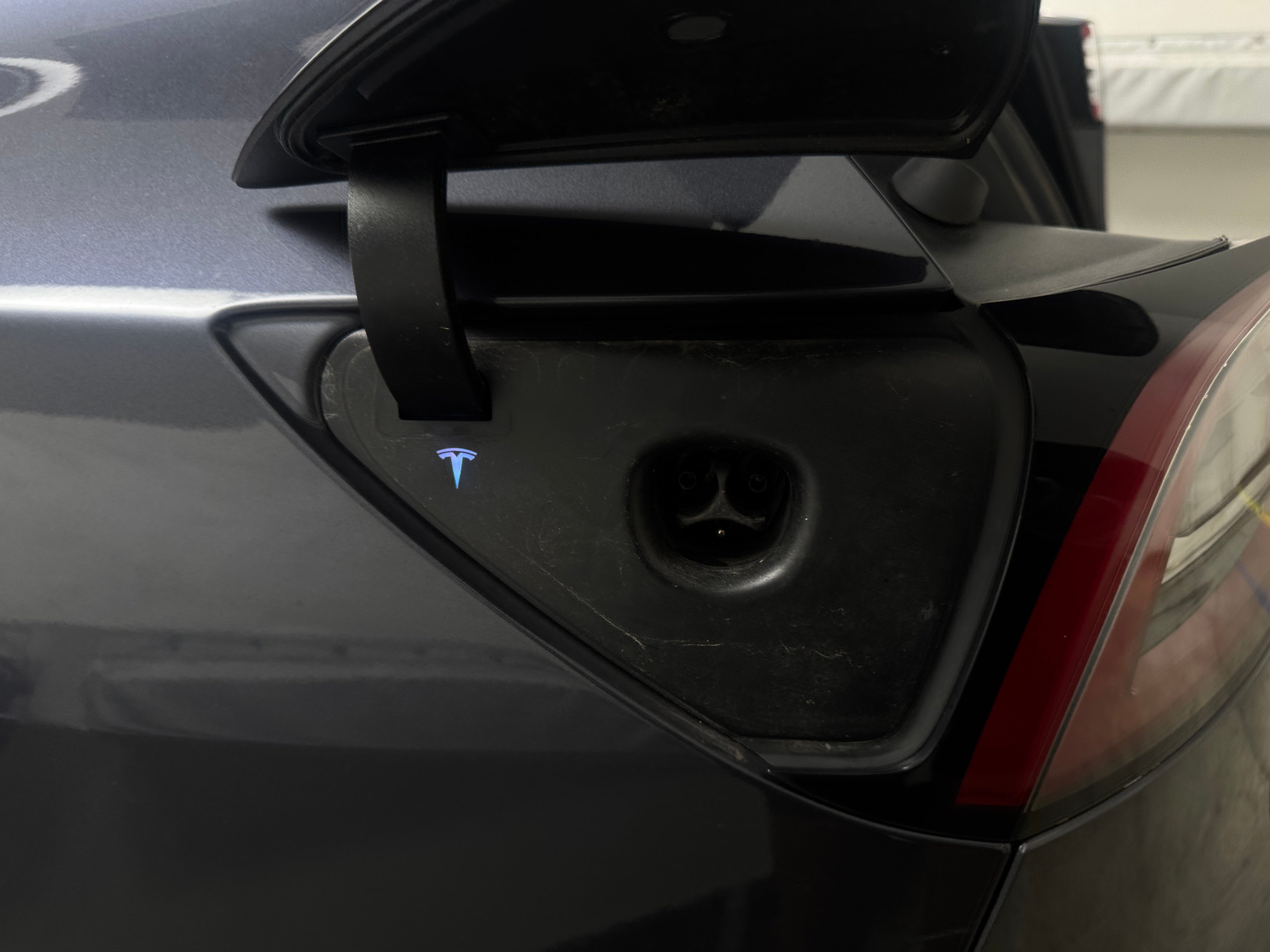 Used 2023 Tesla Model Y Base with VIN 7SAYGDED4PF946330 for sale in Oak Creek, WI