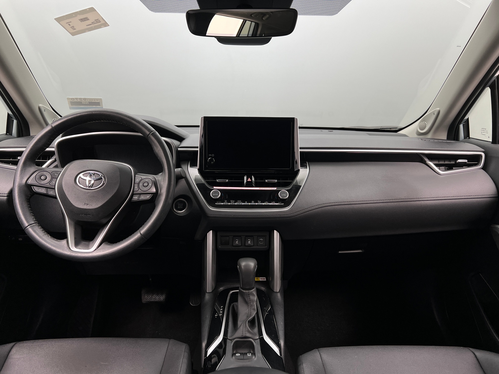 Thumbnail: 2023 Toyota Corolla Cross - 3