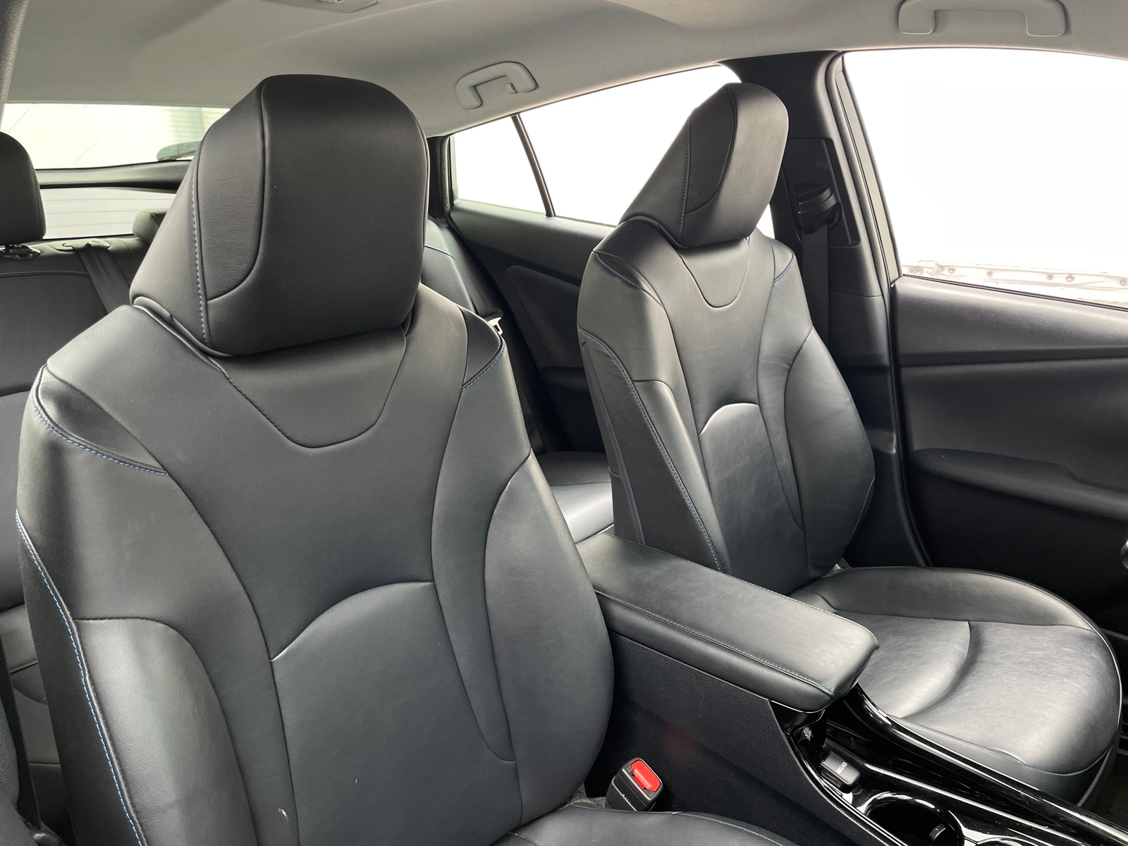Thumbnail: 2018 Toyota Prius - 2