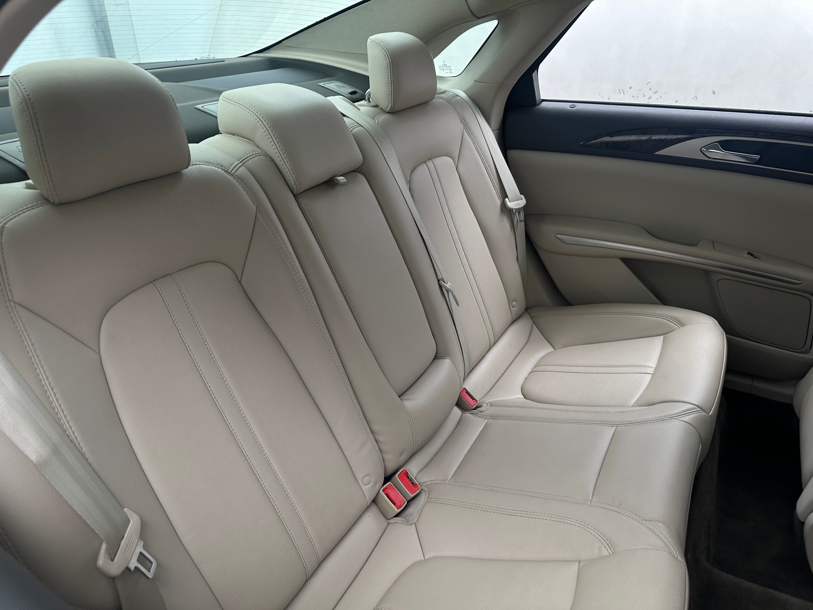 Thumbnail: 2016 Lincoln MKZ - 5