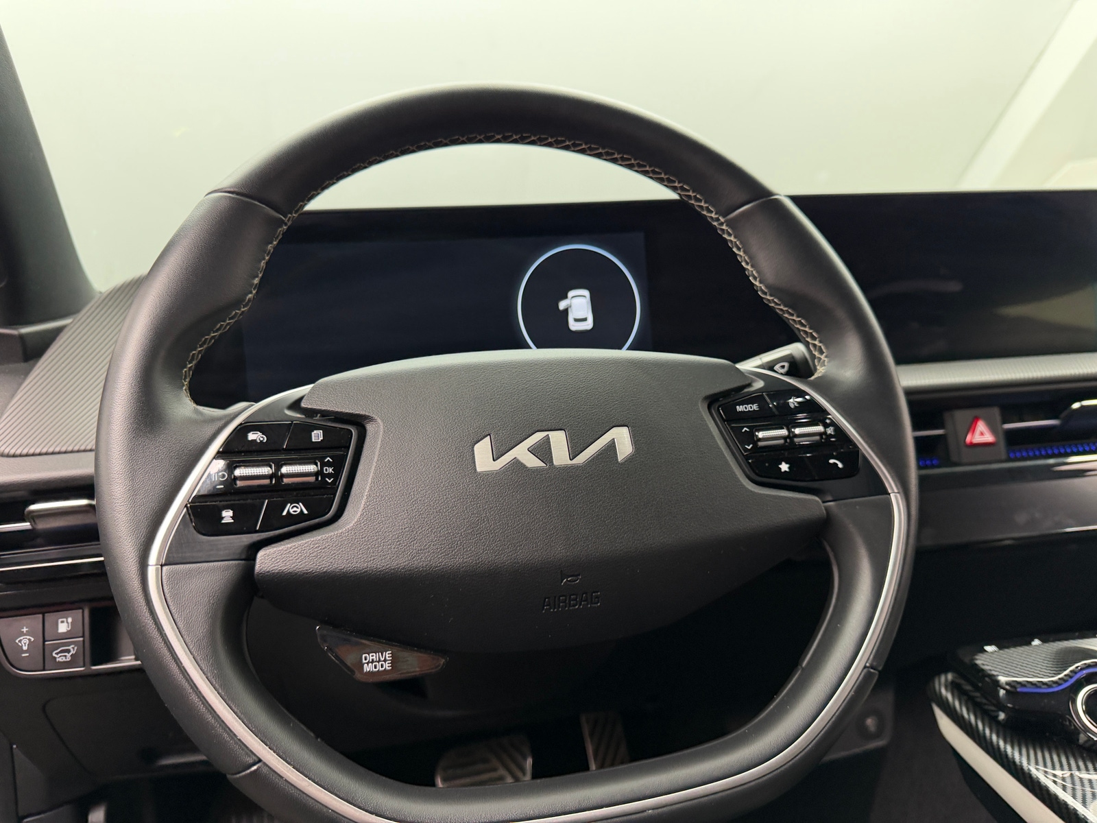Thumbnail: 2024 Kia EV6 - 4