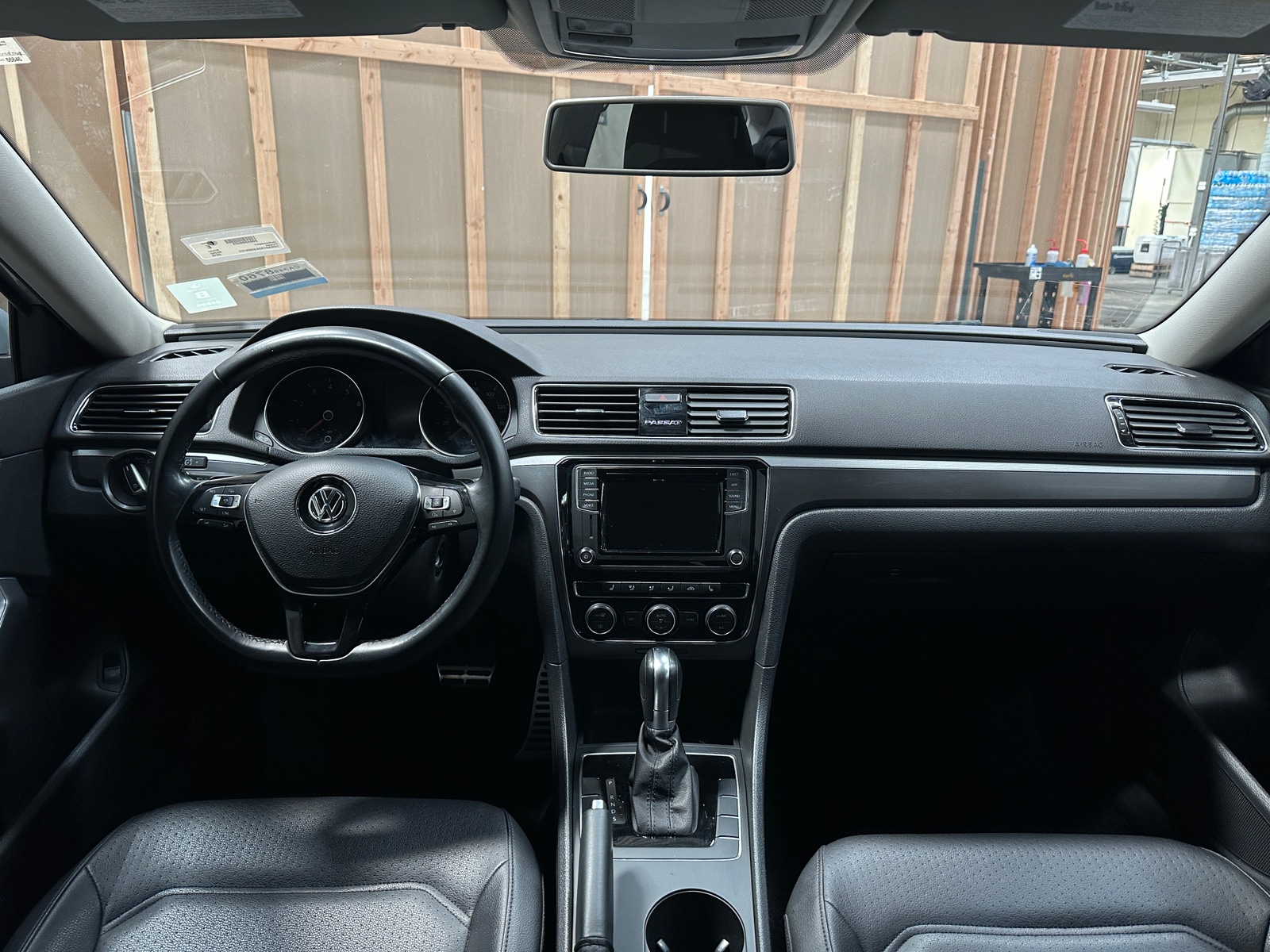 Thumbnail: 2018 Volkswagen Passat - 2
