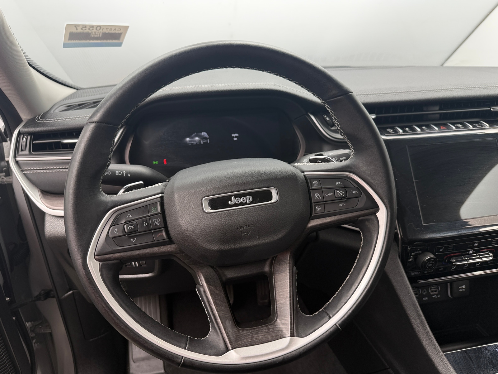 Thumbnail: 2022 Jeep Grand Cherokee - 4