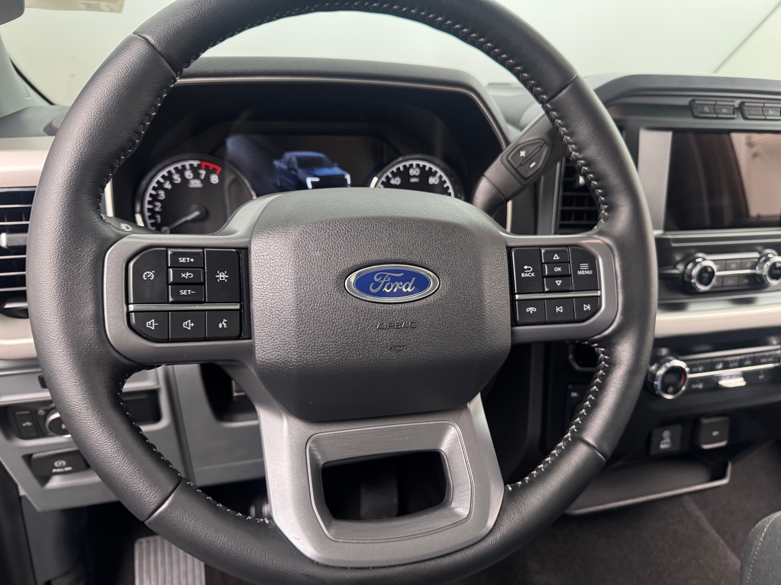 Thumbnail: 2021 Ford Econoline - 4