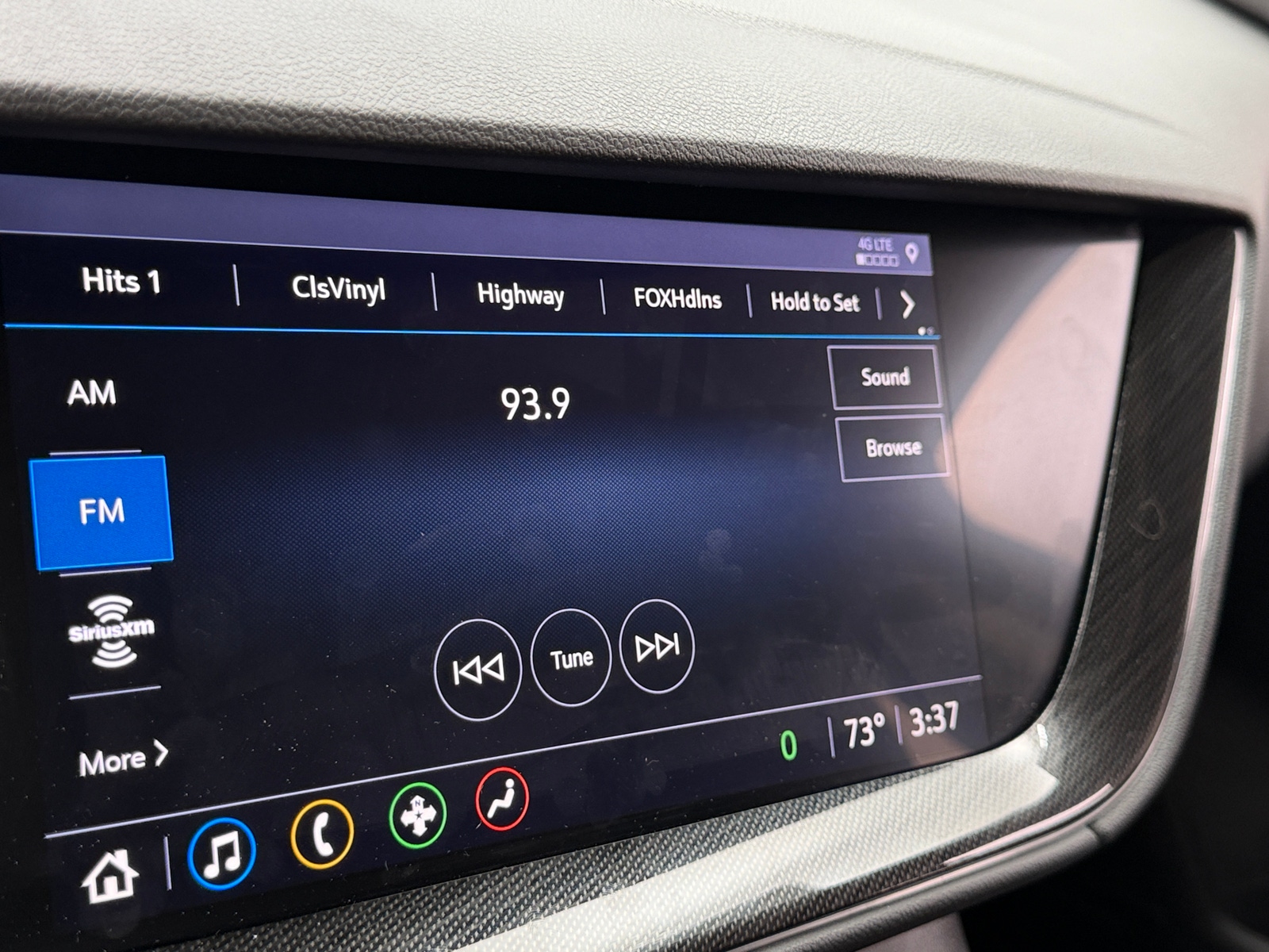 Thumbnail: 2021 Buick Envision - 3