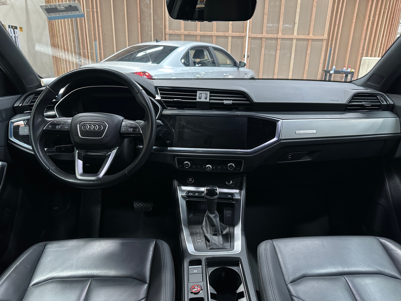 Thumbnail: 2024 Audi Q3 - 2