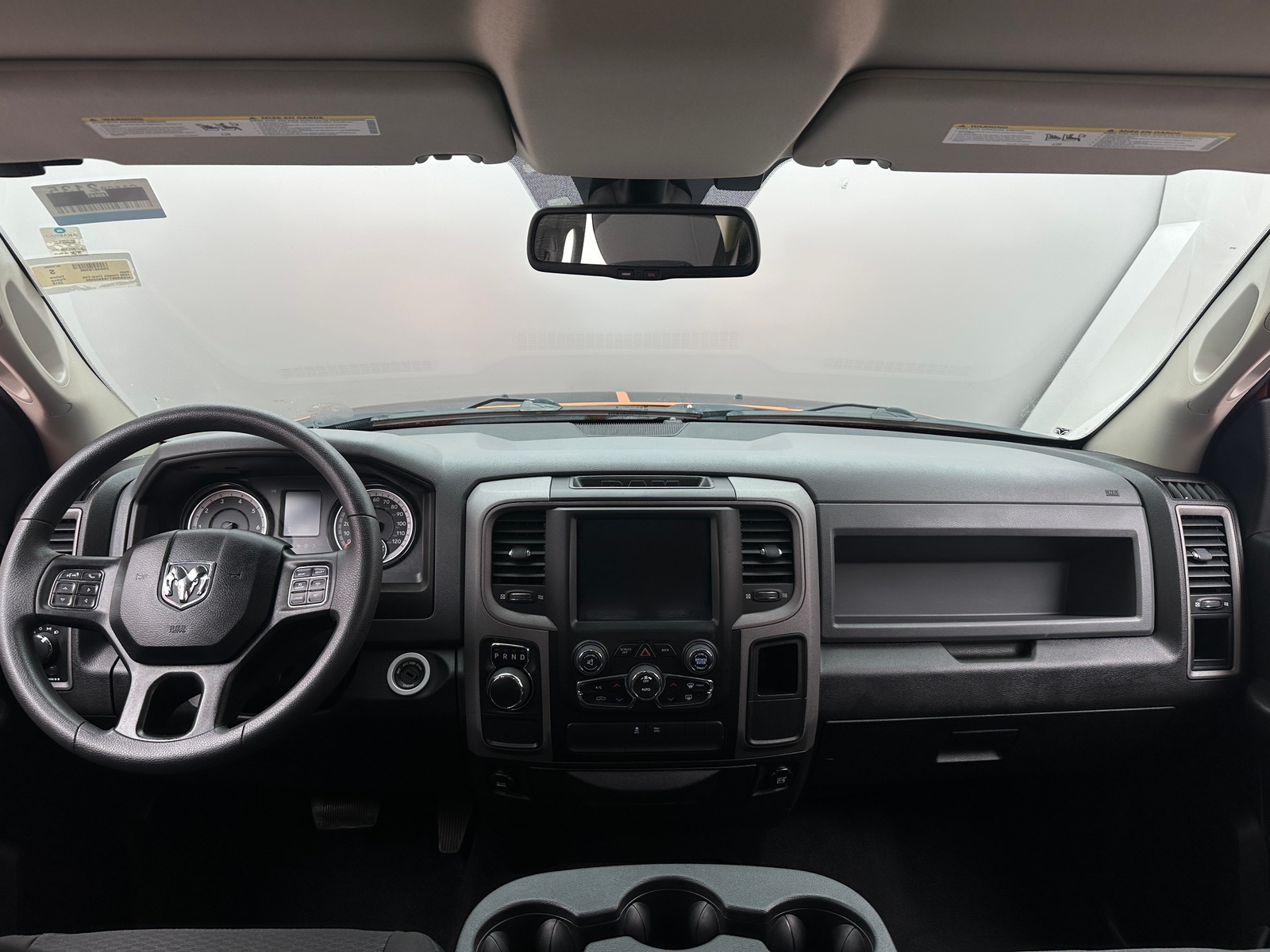 Thumbnail: 2019 RAM 1500 Classic - 3