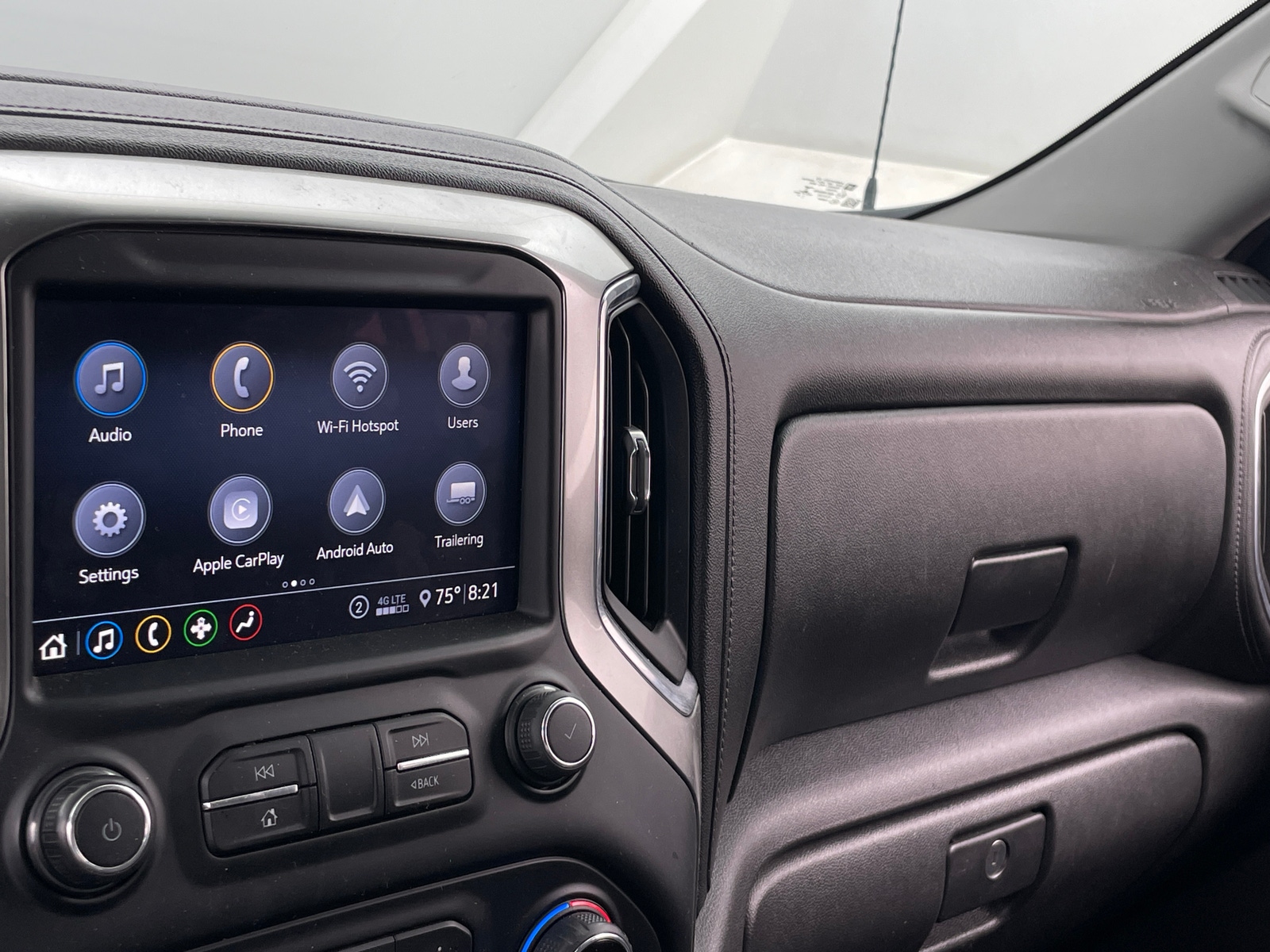 Thumbnail: 2020 Chevrolet Silverado 1500 - 4