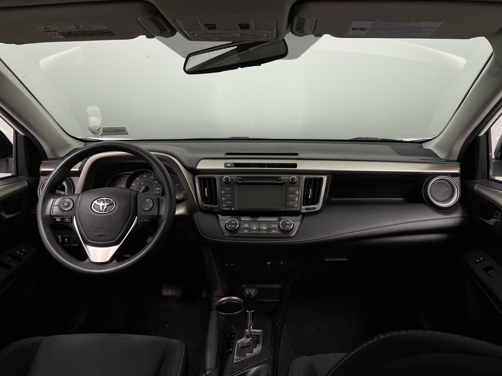 Thumbnail: 2015 Toyota RAV4 - 3