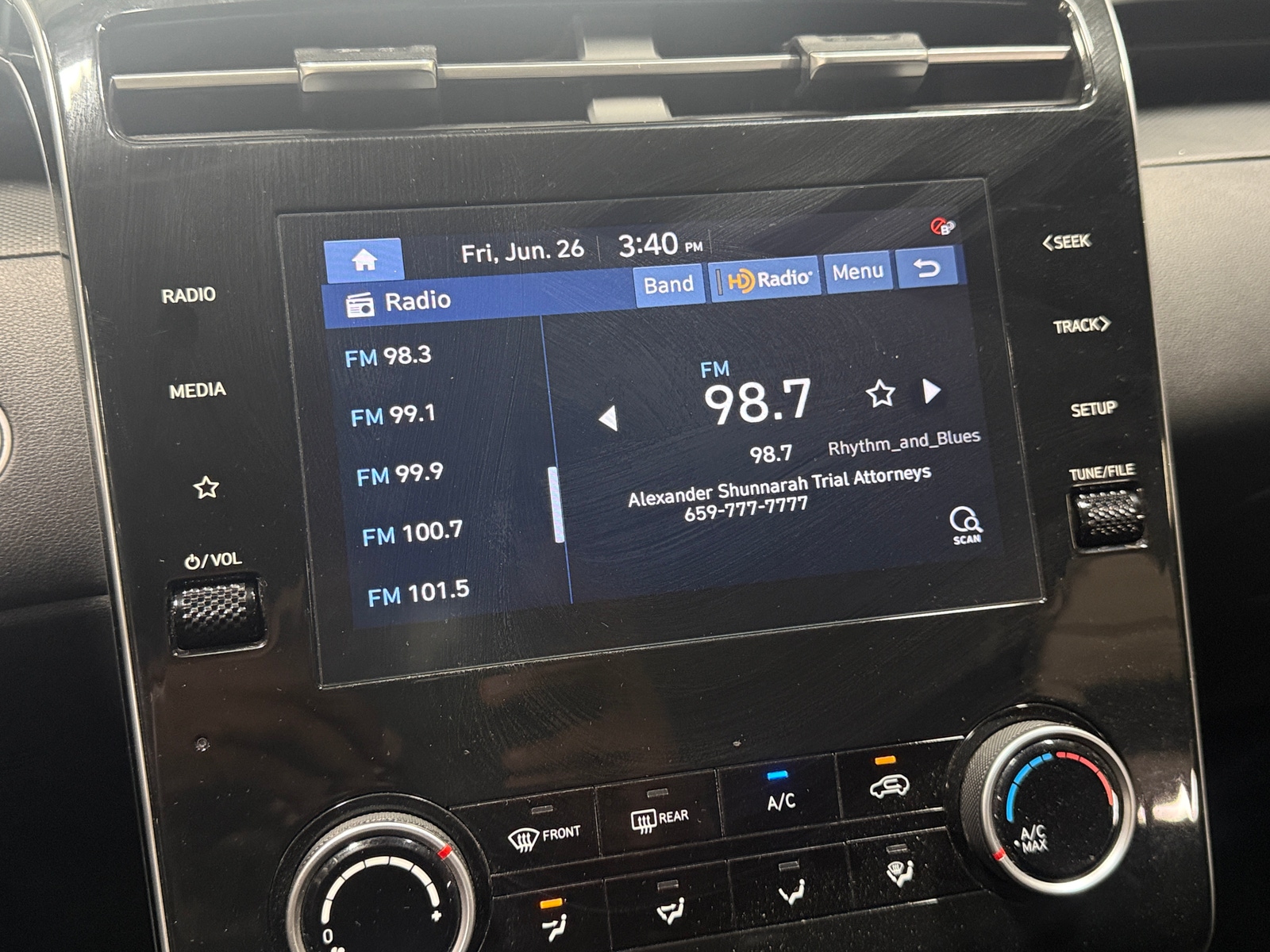 Thumbnail: 2022 Hyundai Tucson - 4