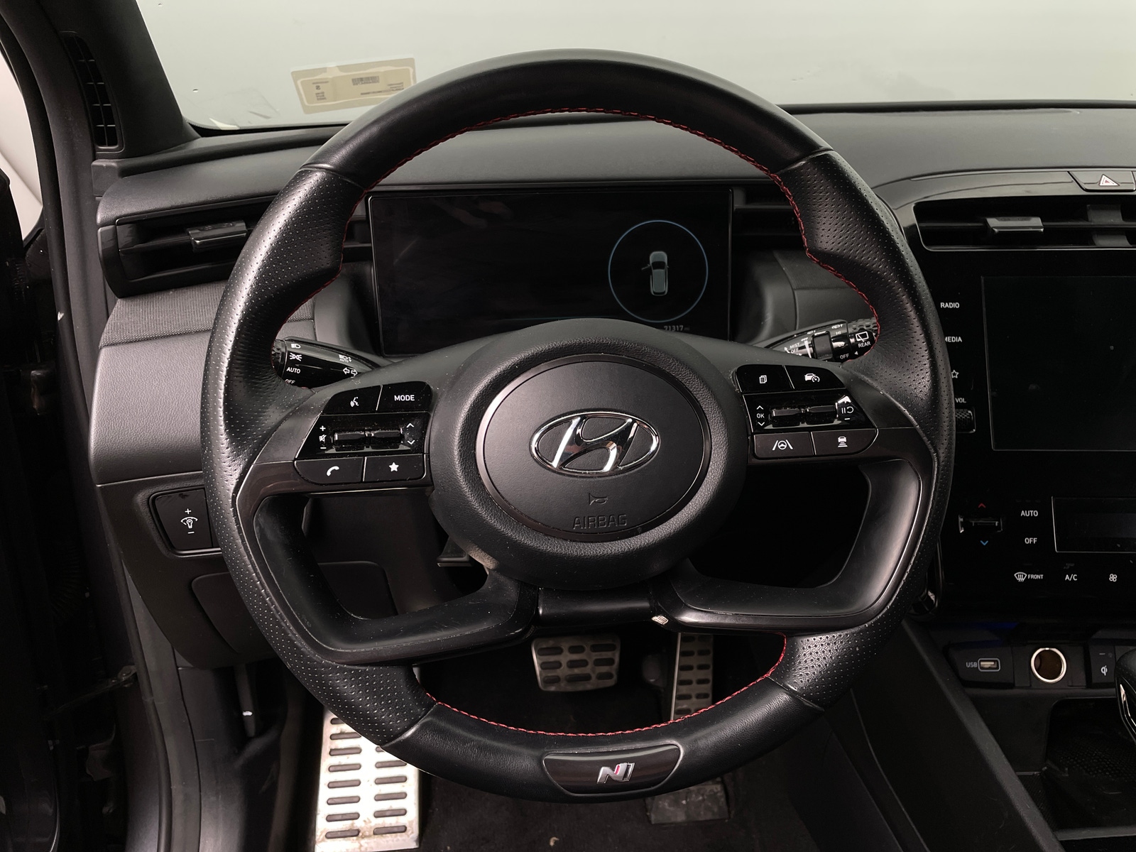 Thumbnail: 2022 Hyundai Tucson - 4