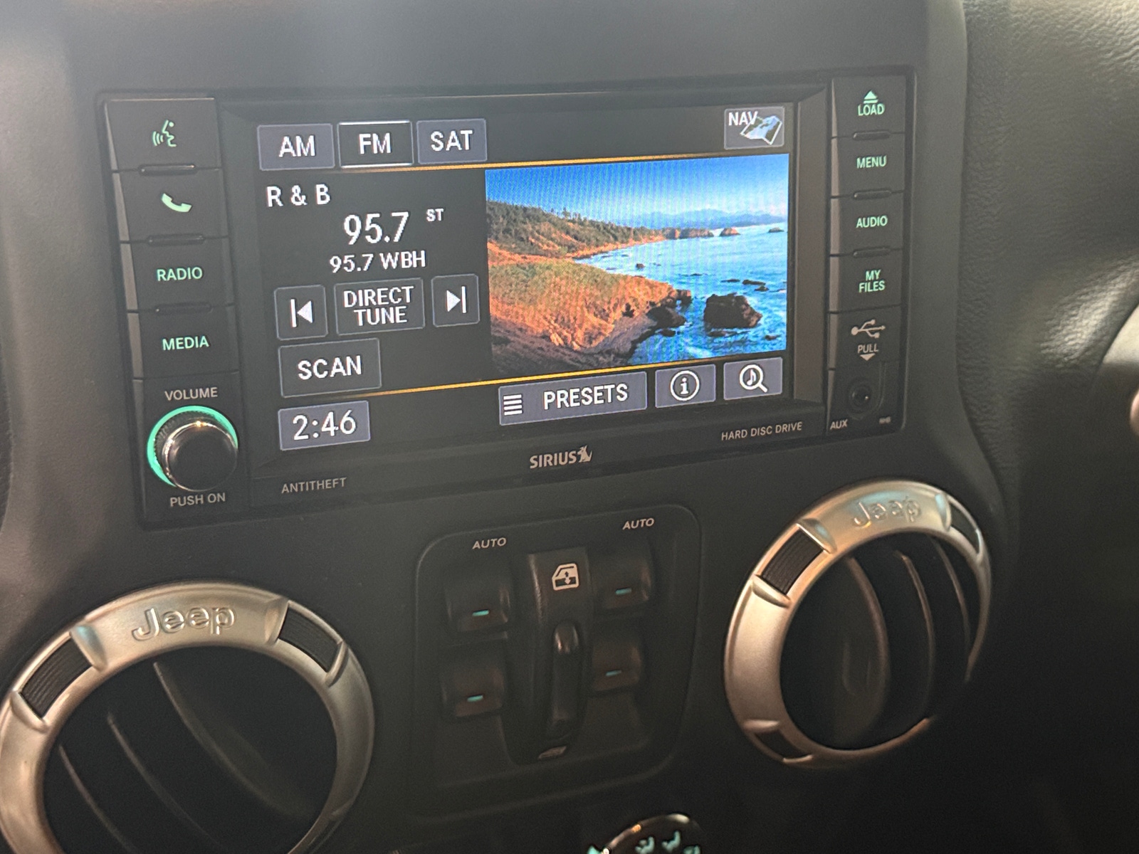 Thumbnail: 2018 Jeep Wrangler - 4